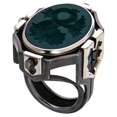 EAU Sceau Ring in 18k White Gold & Distressed Silver by Elie Top