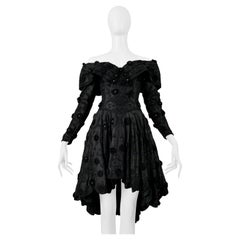 Eavis & Brown - Vestito da cocktail con perline nere Eavis & Brown - Vestito da cocktail con perline nere