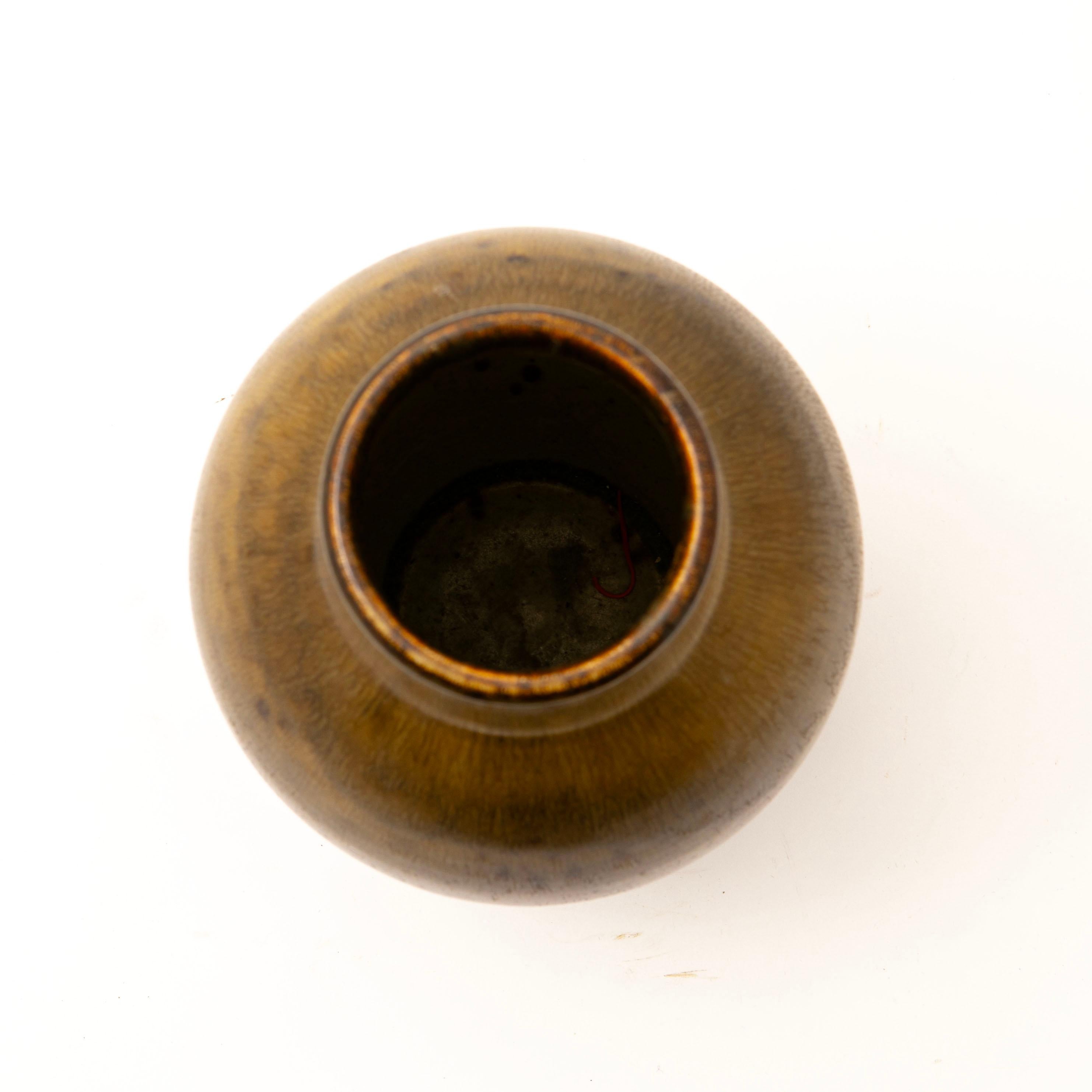 Ebbe Sadolin, Danish 1900-1982 Vase by Ebbe Sadolin for Bing & Grøndal For Sale 1