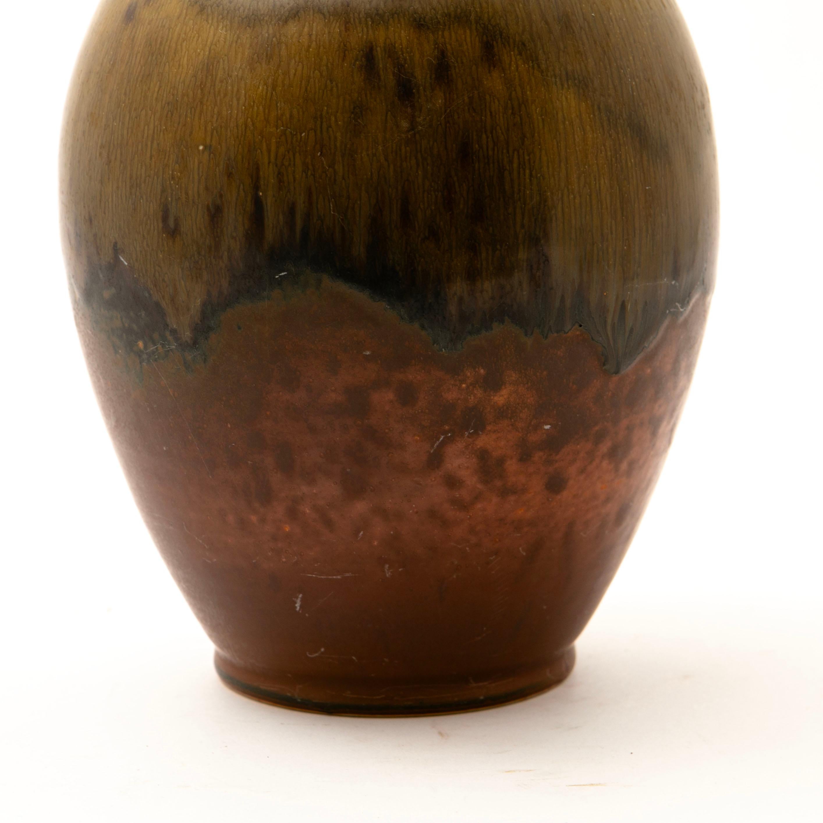 Ebbe Sadolin, Danish 1900-1982 Vase by Ebbe Sadolin for Bing & Grøndal For Sale 2