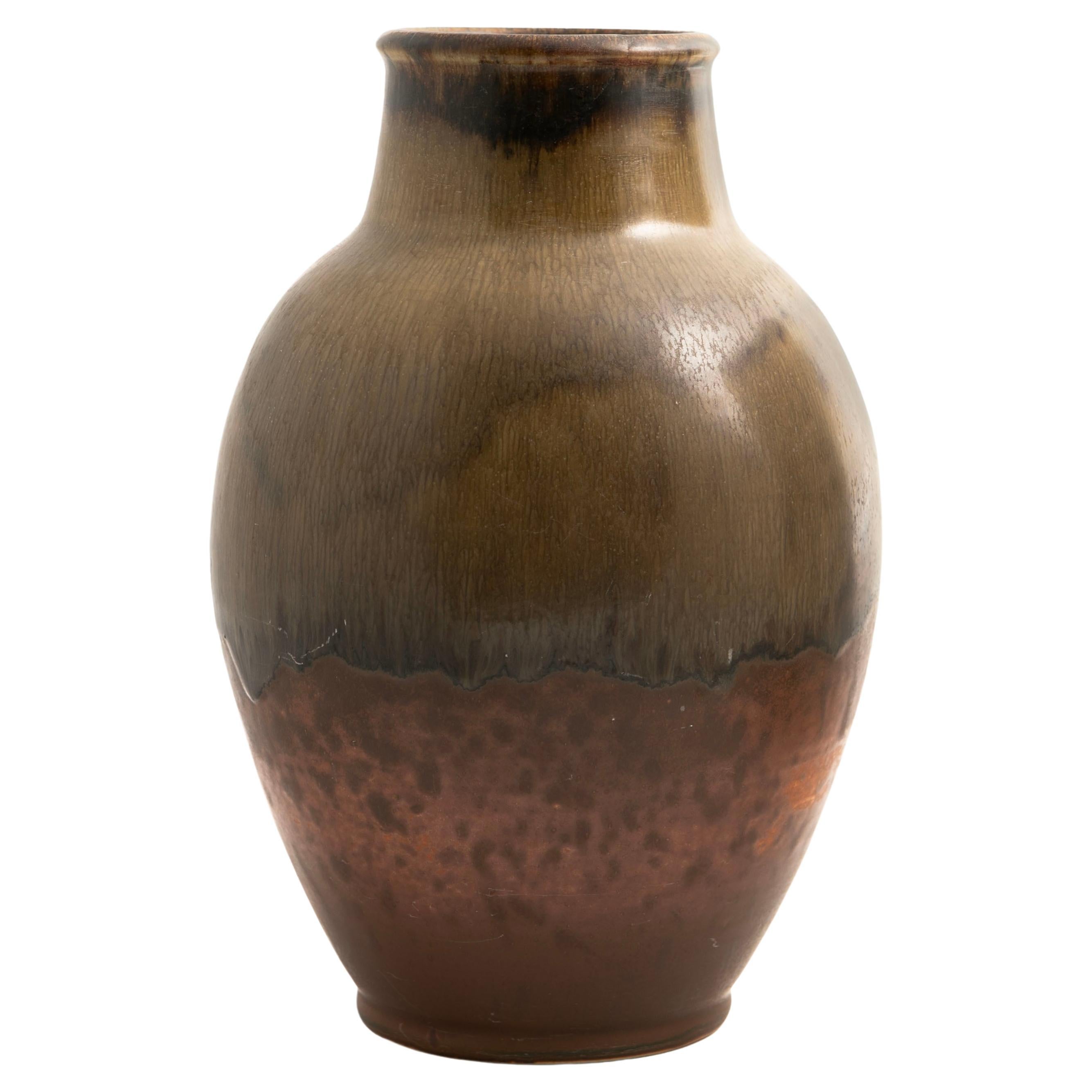 Ebbe Sadolin, Danish 1900-1982 Vase by Ebbe Sadolin for Bing & Grøndal For Sale