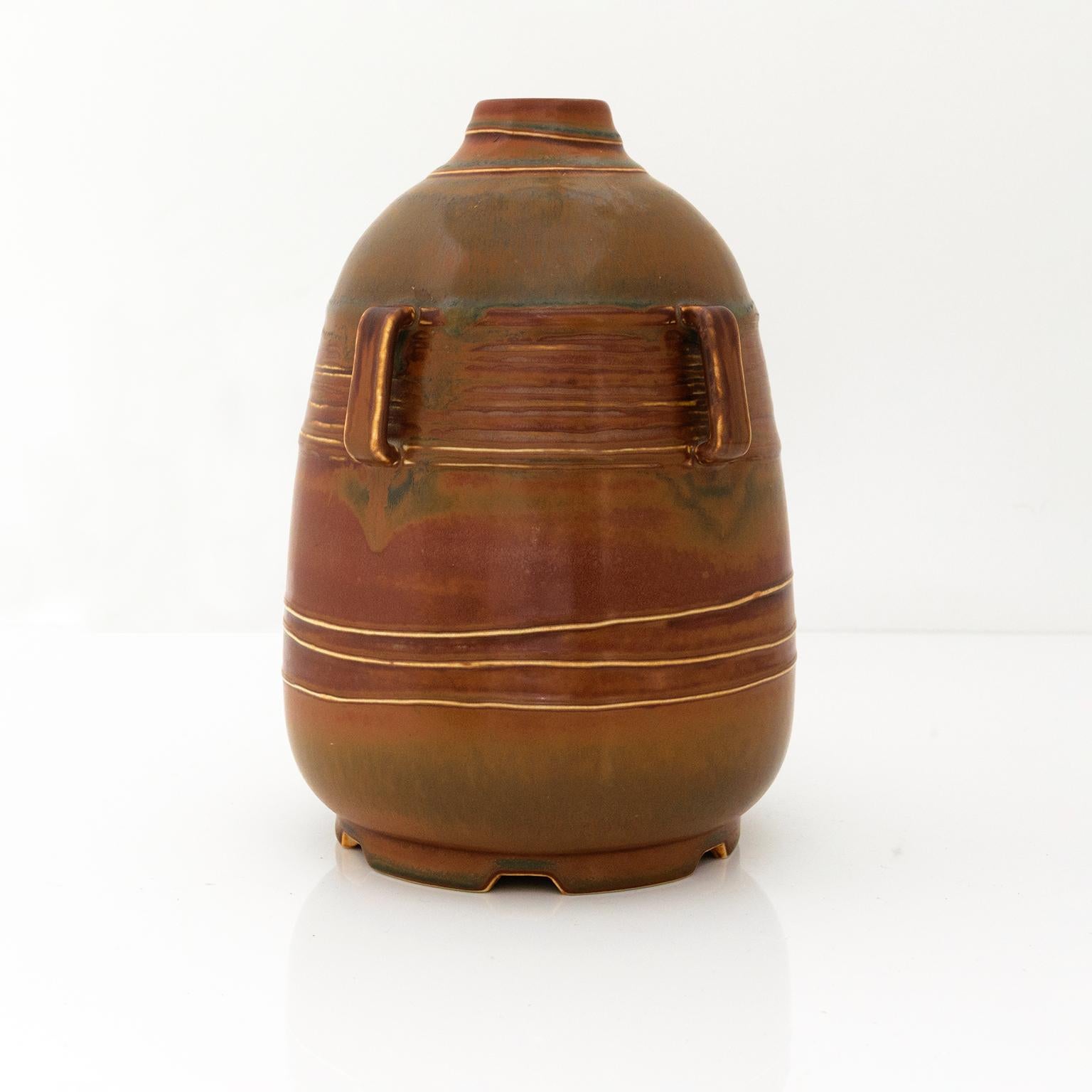 Hand-Carved Ebbe Sadolin Scandinavian Modern Vase, Bing & Gröndahl, Denmark, C. 1940s For Sale