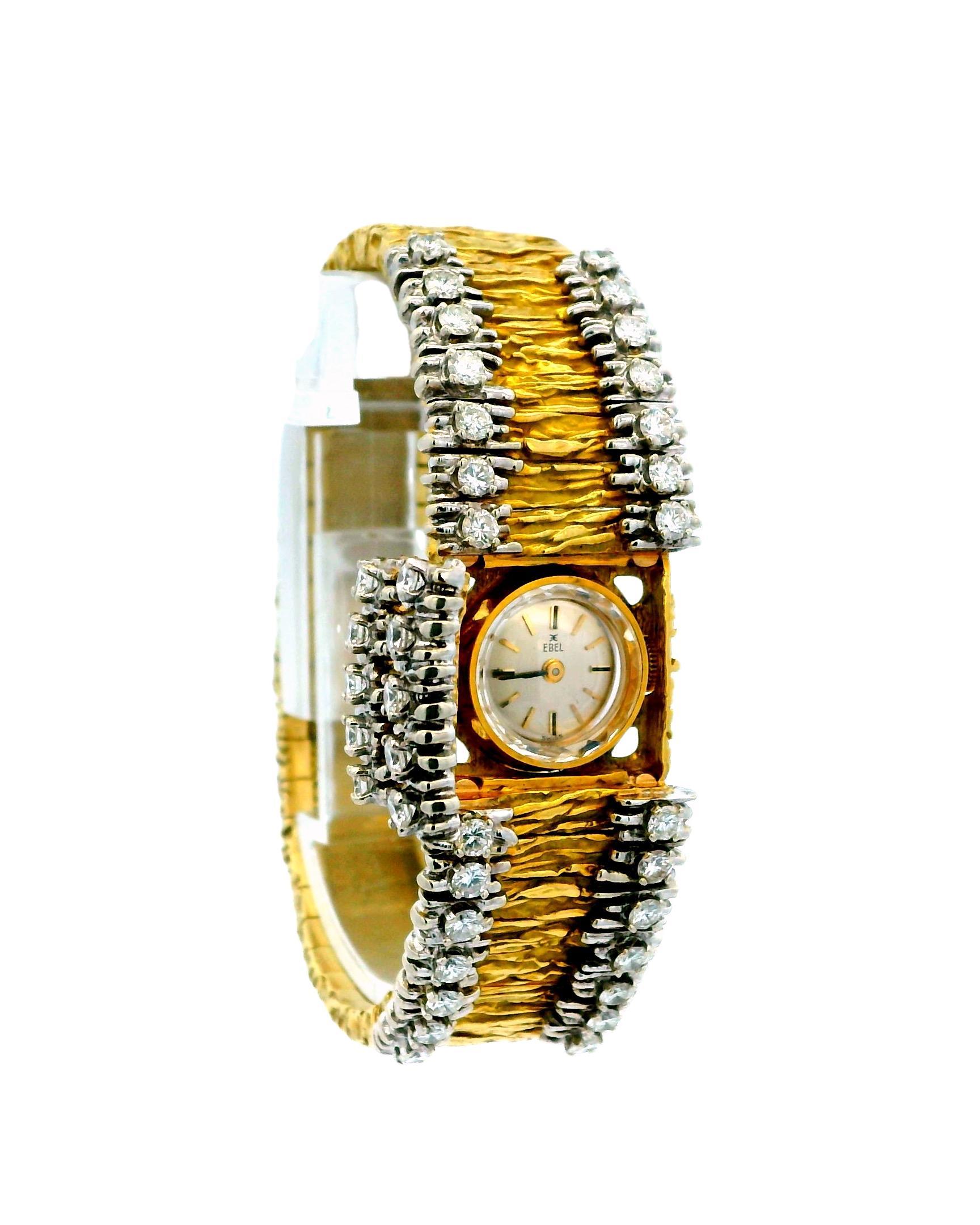 Experience the opulence of this Ebel watch, a luxurious creation from the 21st century.

Crafted in 18k gold, the watch features a manual movement and a 21mm silver dial with stick indexes.

The band, made of mix material 18k gold, is adorned with