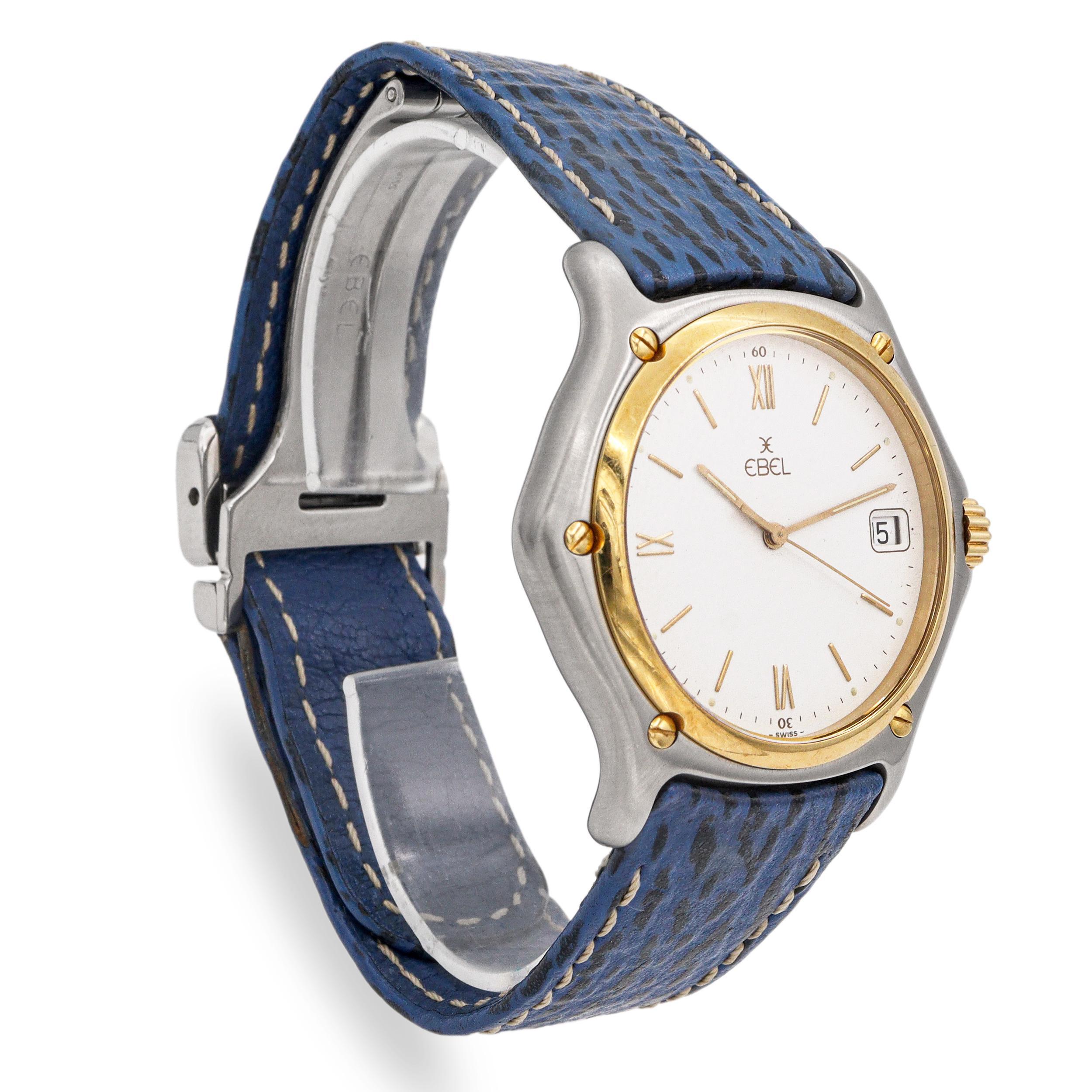 Ebel 1911 Orologio da uomo al quarzo con lunetta in oro 18k e data in acciaio inossidabile Ref. 1187916 In condizioni buone in vendita a New York, NY