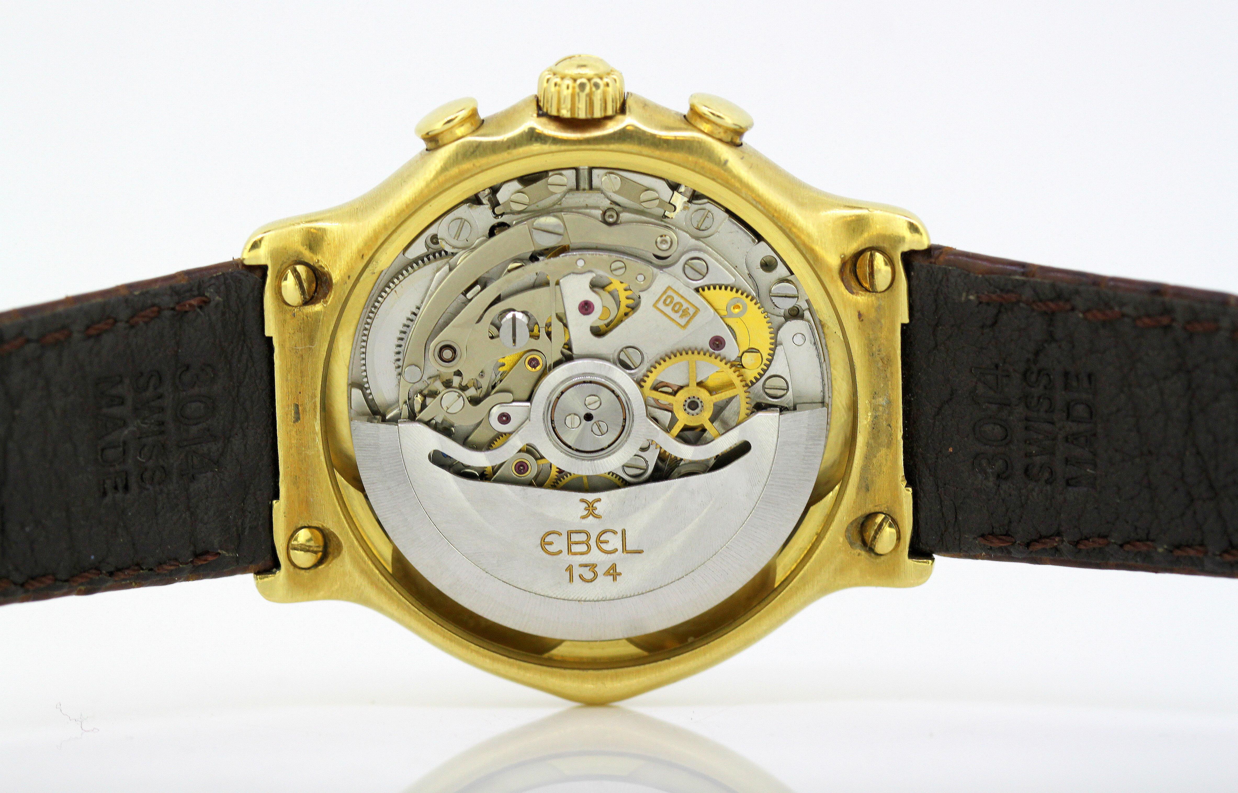 Ebel 1911 Men's Chronograph Watch in 18 Karat Gold, circa 1990s 3