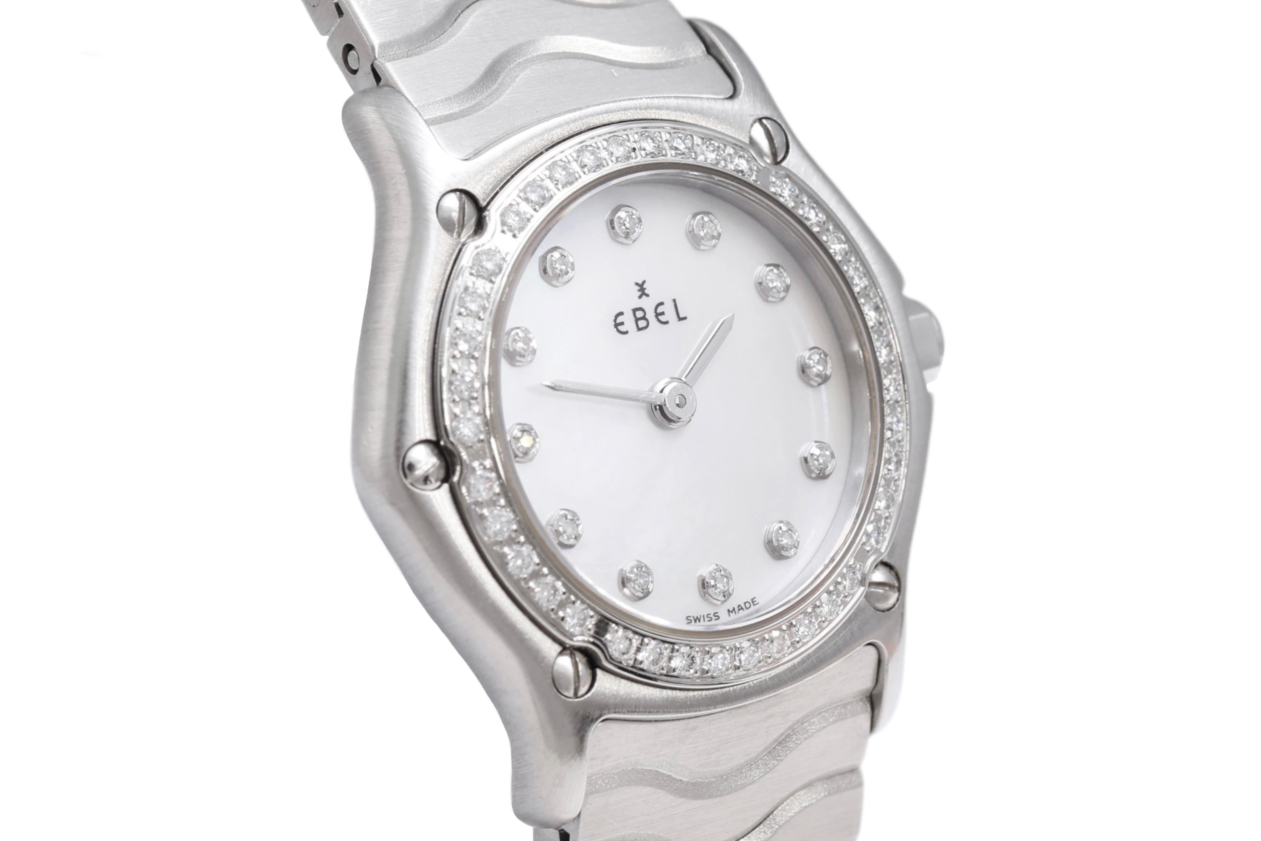 Ebel Classic Wave Diamond Wrist Watch, MOP Dial & Diamond Bezel In Excellent Condition For Sale In Antwerp, BE