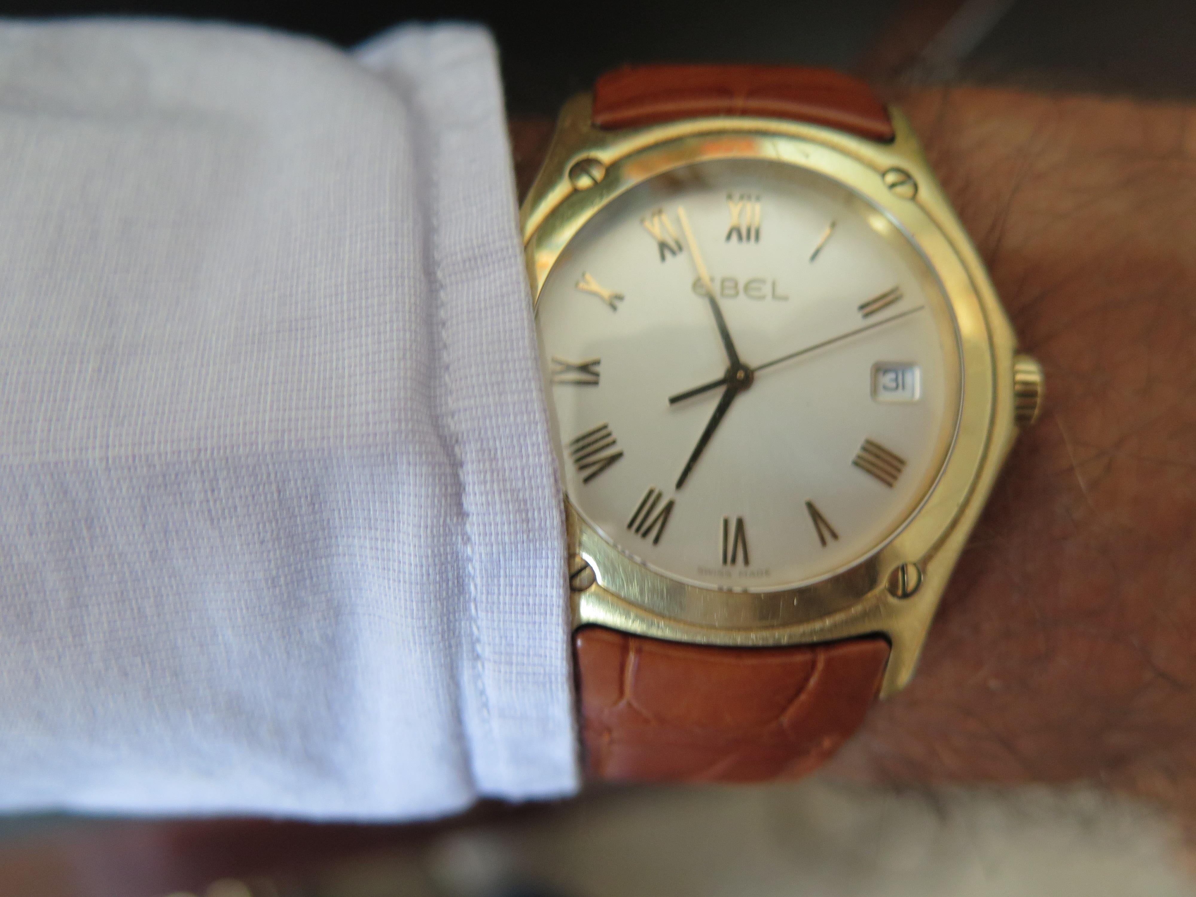 Ebel Classic Wave Senior 8187F41 18K Gold In Good Condition In Saint Petersburg, FL