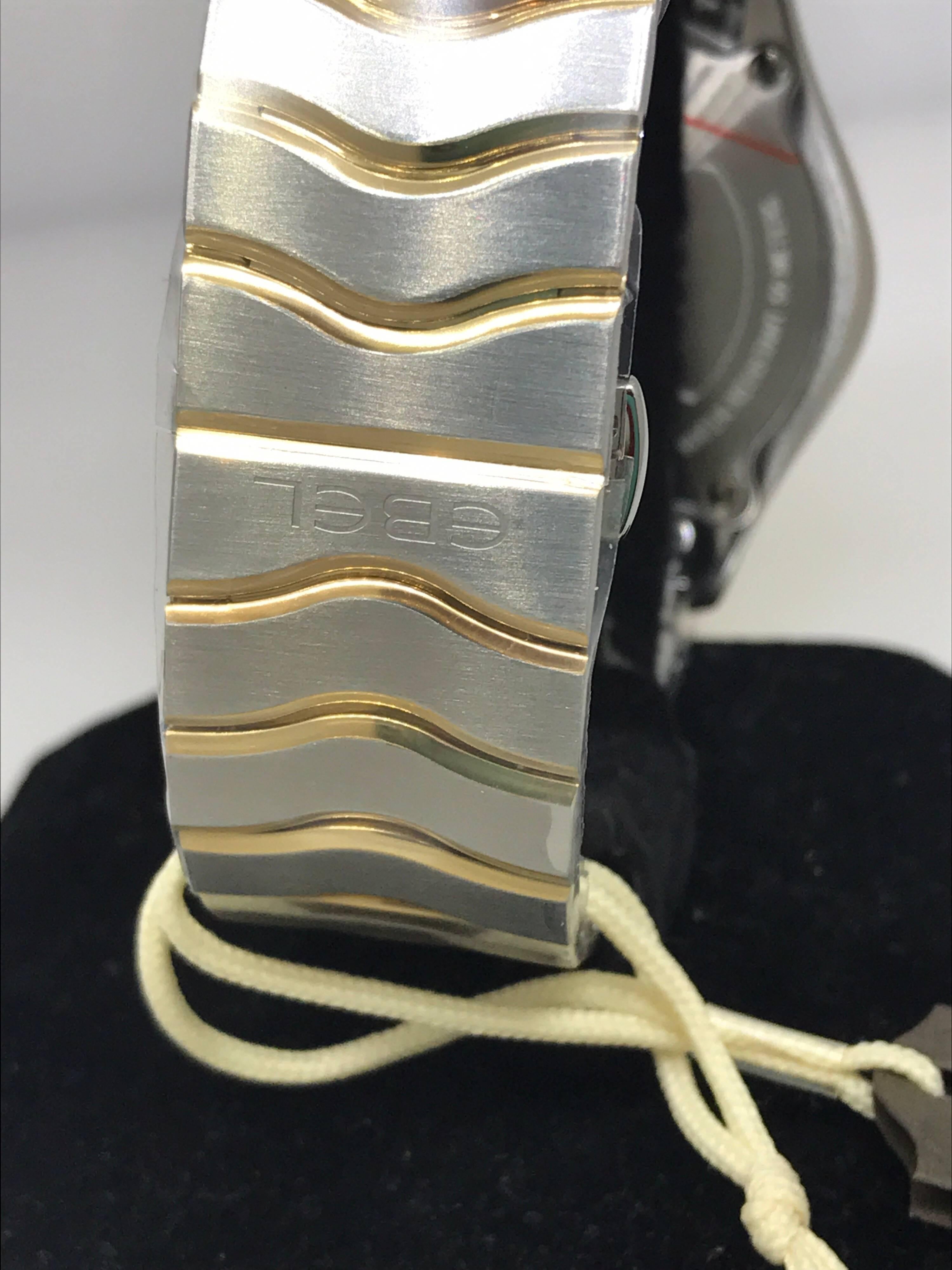 Ebel Wave Stainless Steel & 18k Gold White Dial Men's Bracelet Watch 1216203 In New Condition In New York, NY
