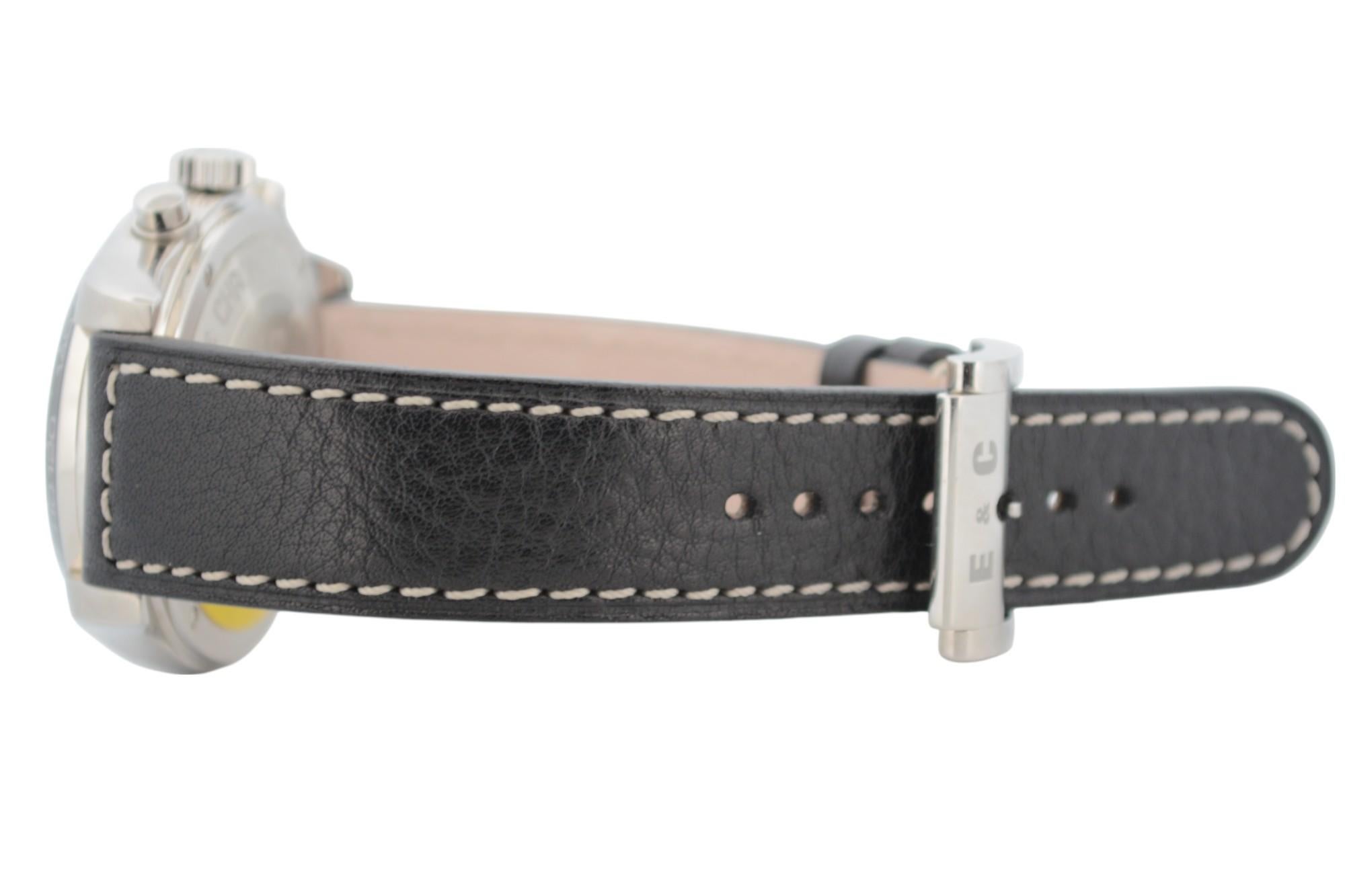 Eberhard&Co Champion V Chrono Gran Data 43mm Schwarzes Zifferblatt Lederarmband Ref: 31064 Damen im Angebot