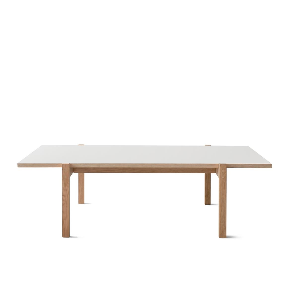 Eberhart Eugene Coffee Table In New Condition For Sale In Brooklyn, NY