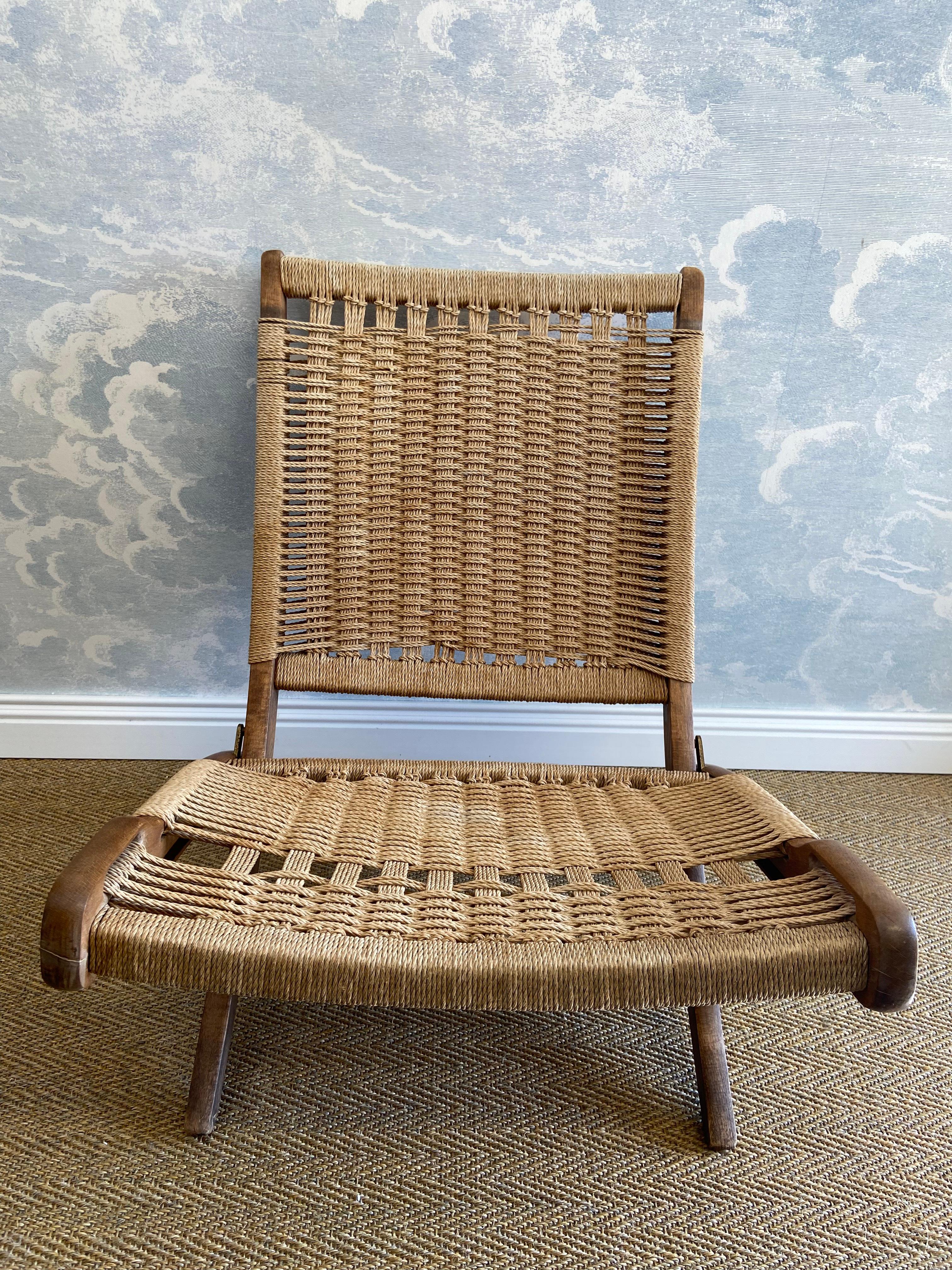 Mid-20th Century Ebert Wels Folding Chair, UK 1960's, In The Style Of Hans J. Wegner's Rope Chair