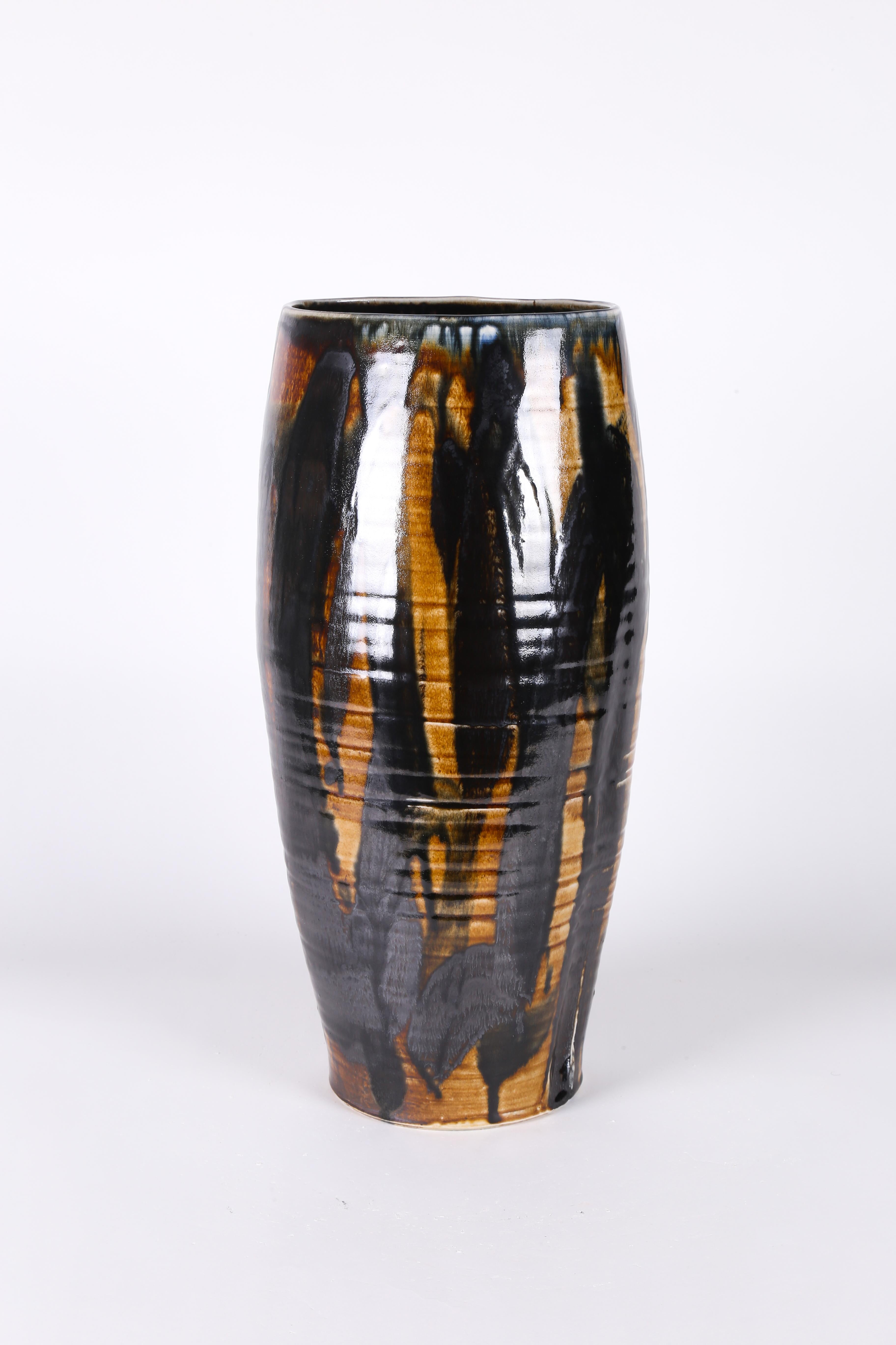 American Brown Ceramic Vase, Ebitenyefa Baralaye, Modern Handmade Decorative Ceramic Vase