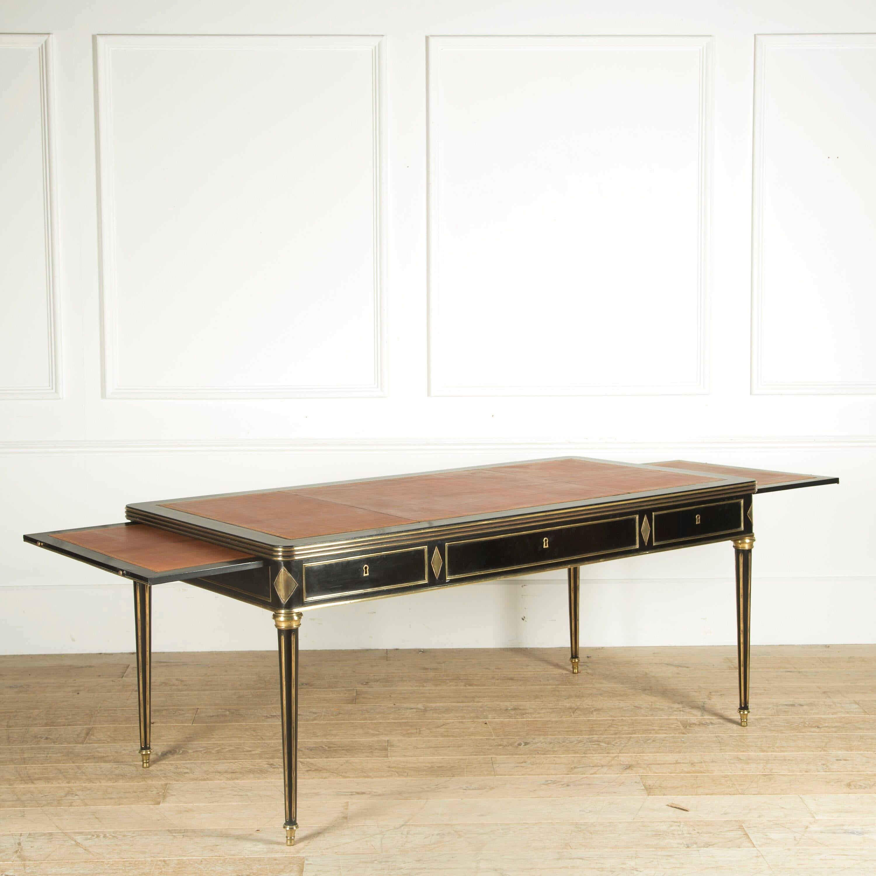 Ebonised and Brass Mounted French Bureau Plat In Good Condition In Gloucestershire, GB