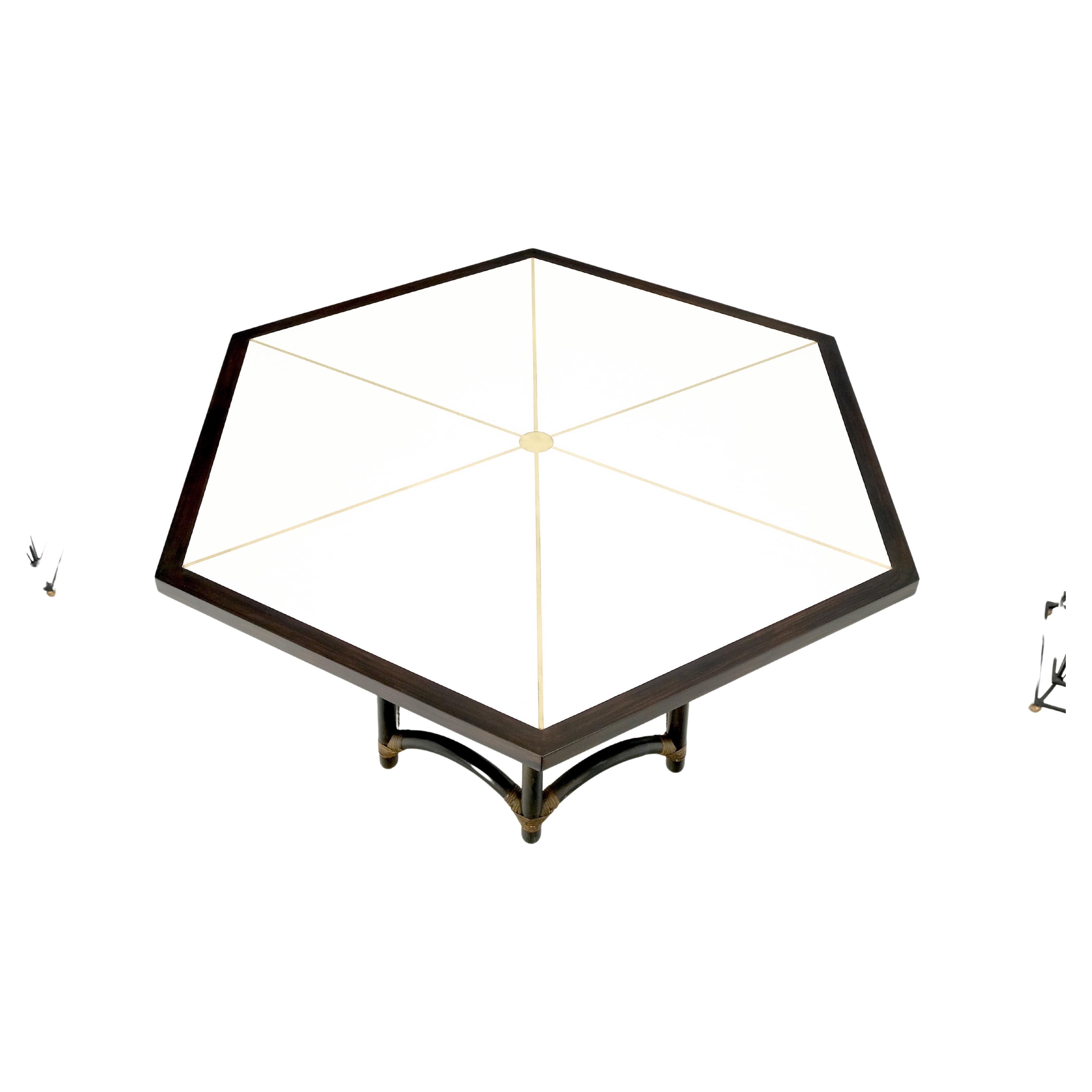 Table de poker hexagonale avec plateau en acajou incrusté de laiton et bambou ébénisé MINT !