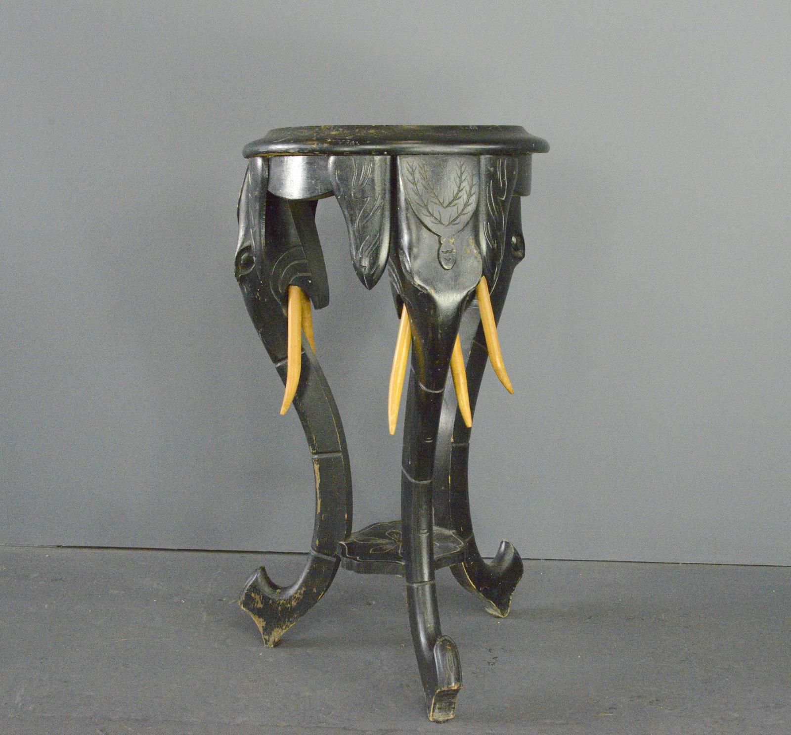 Ebonised Elephant Plant Stand Circa 1910 In Good Condition For Sale In Gloucester, GB