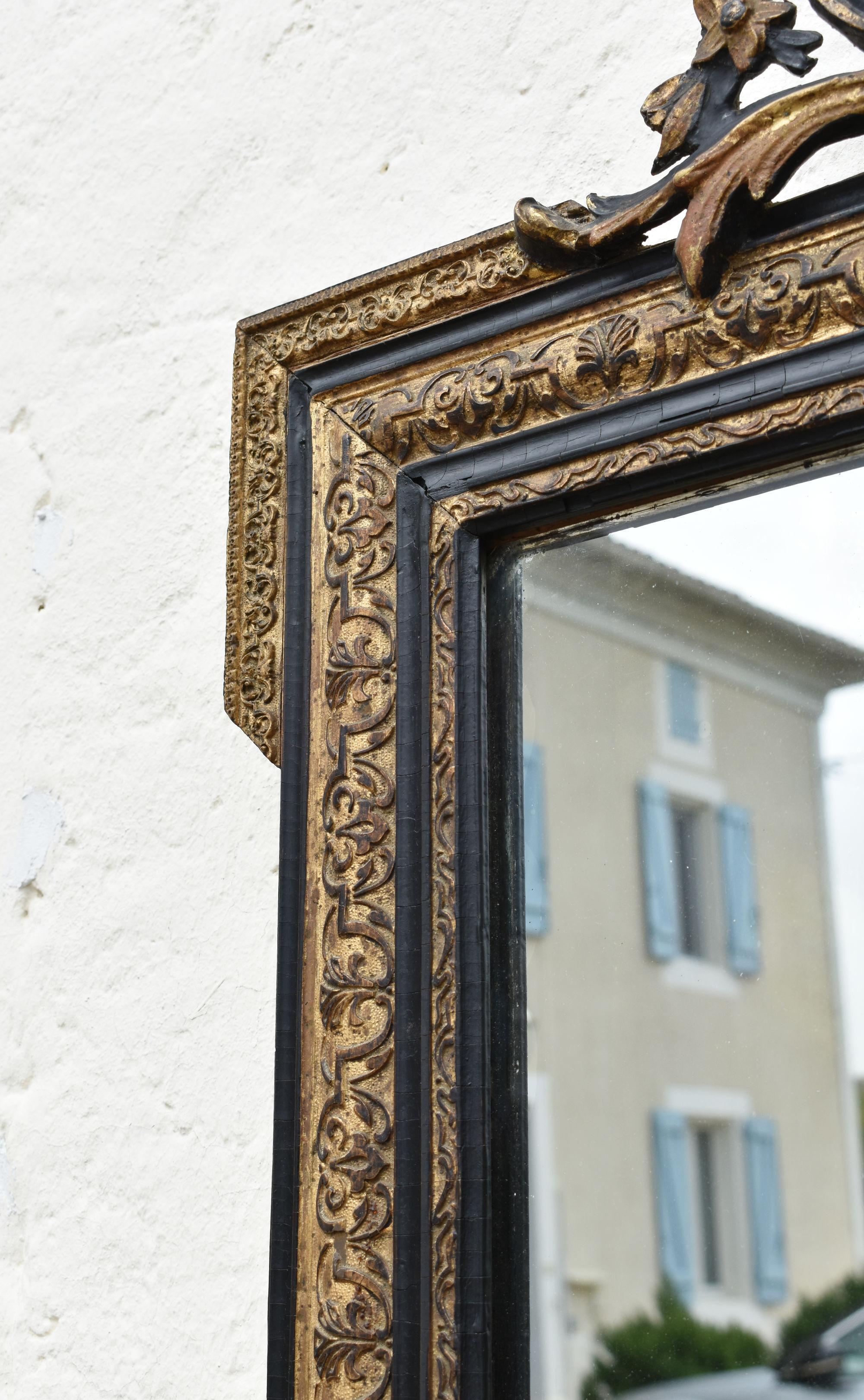 Specchio ebanizzato e in legno dorato Napoleone III Secondo Impero in vendita 2