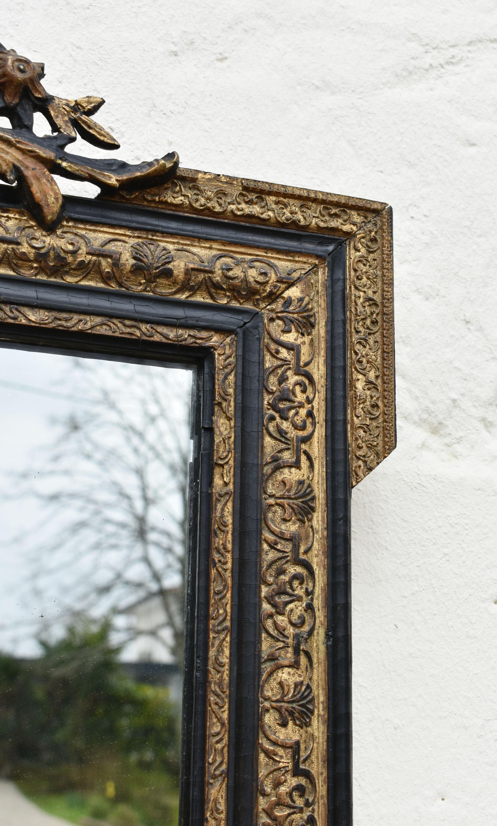 Specchio ebanizzato e in legno dorato Napoleone III Secondo Impero in vendita 3