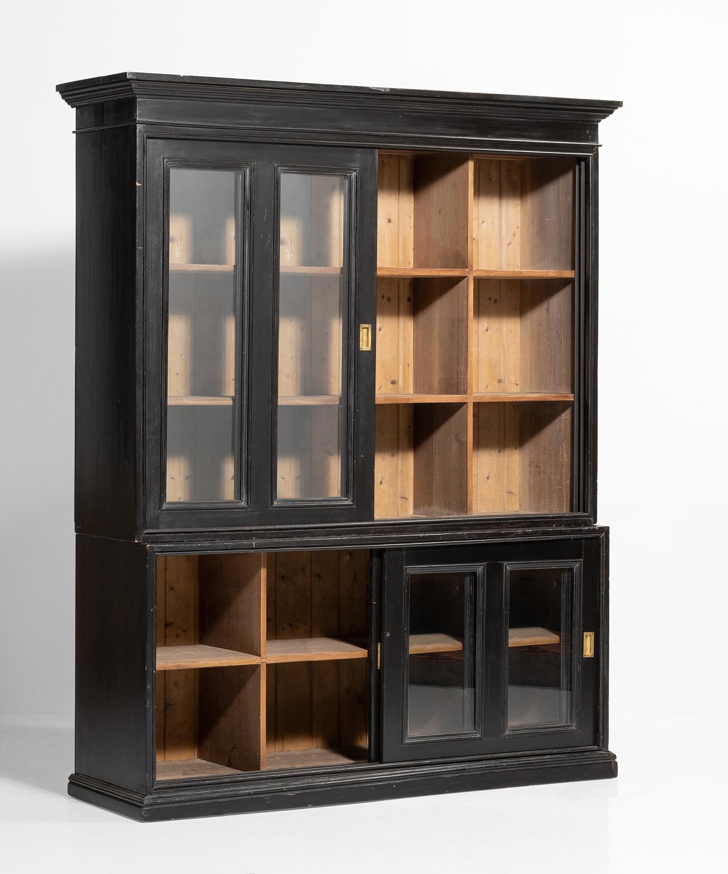 Ebonized Museum Cabinet In Good Condition In Culver City, CA