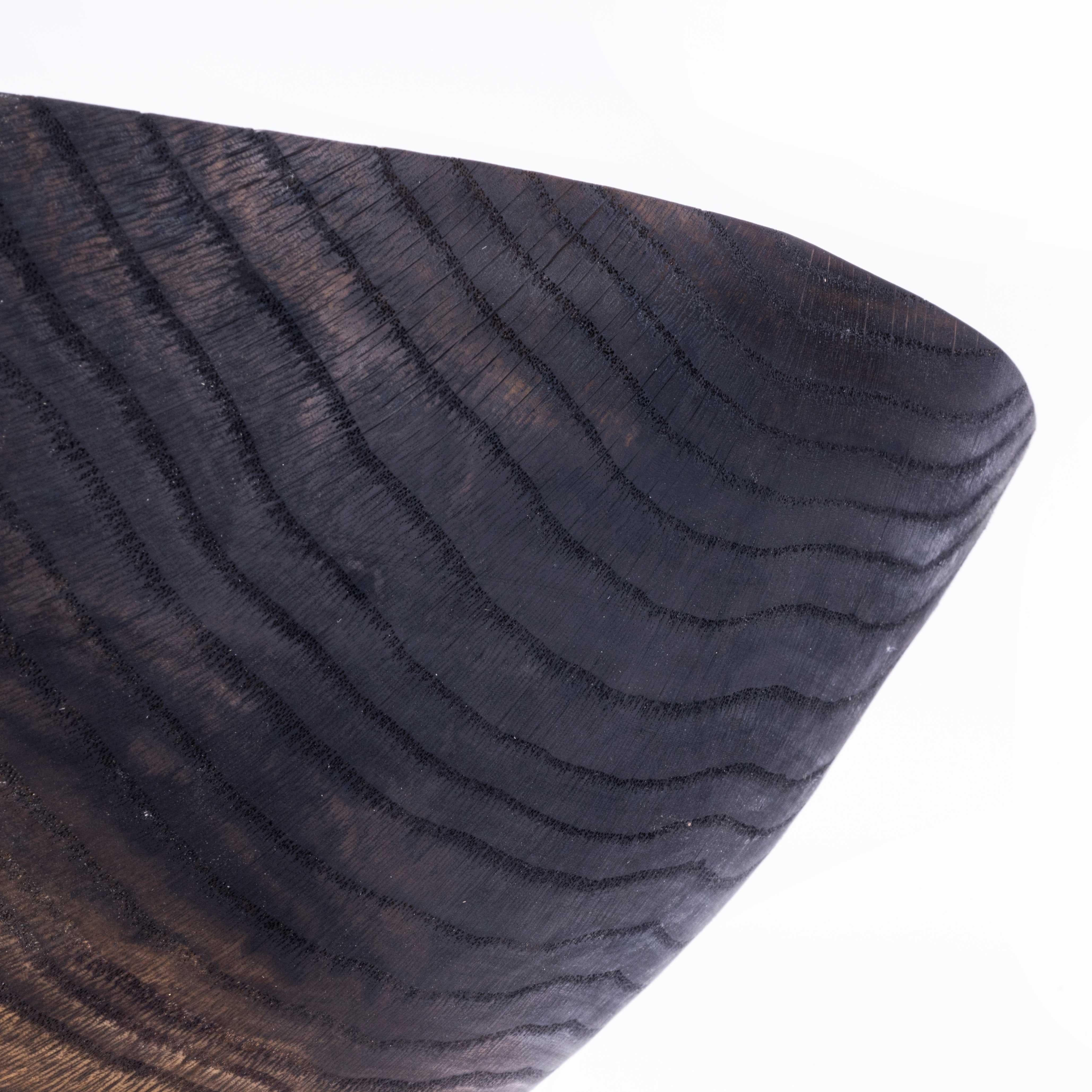 Ebonised Oak Hand Turned Bowl - Tyler & Tara In New Condition For Sale In Hook, Hampshire