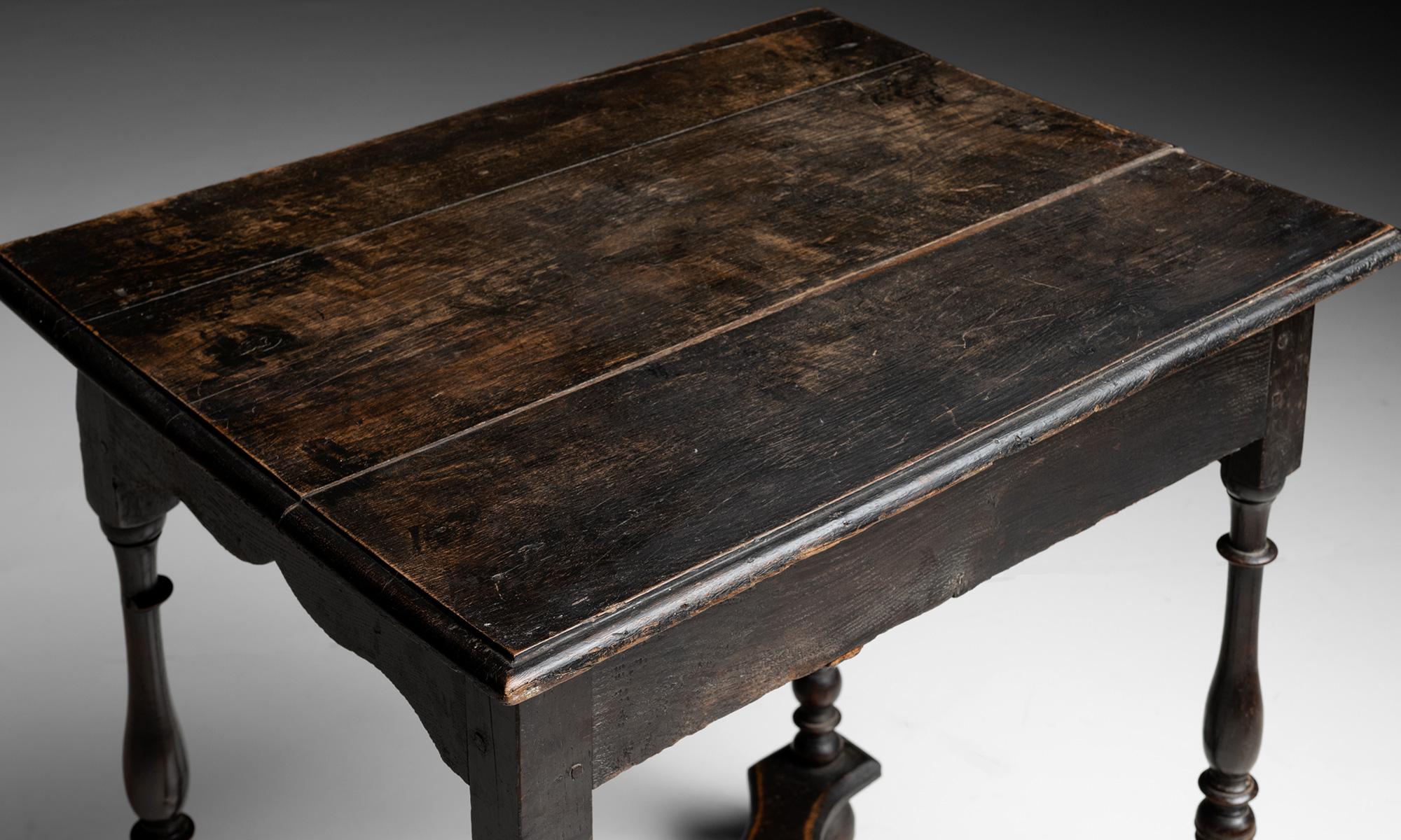 Ebonised Side Table, England circa 1680 For Sale 2