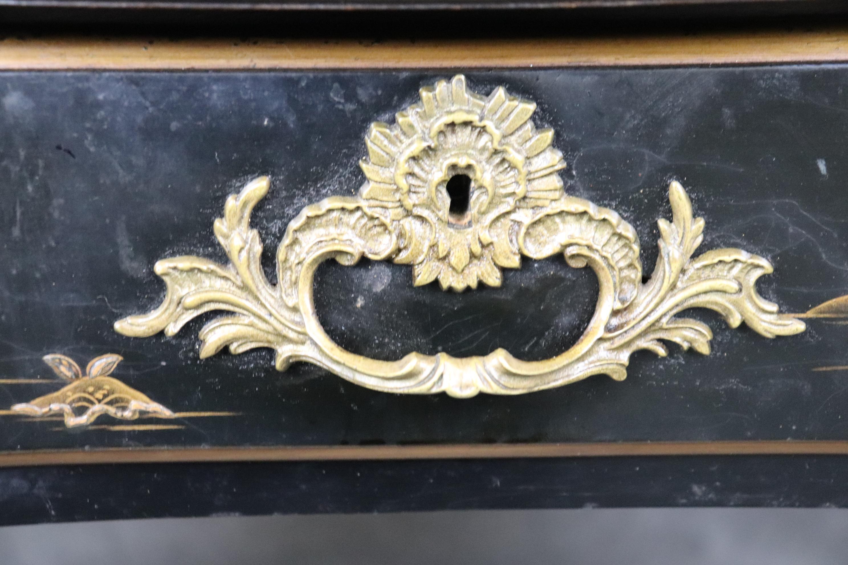Ebonized and Gilded Chinoiserie Karges Leather Top Writing Executuve Desk For Sale 5