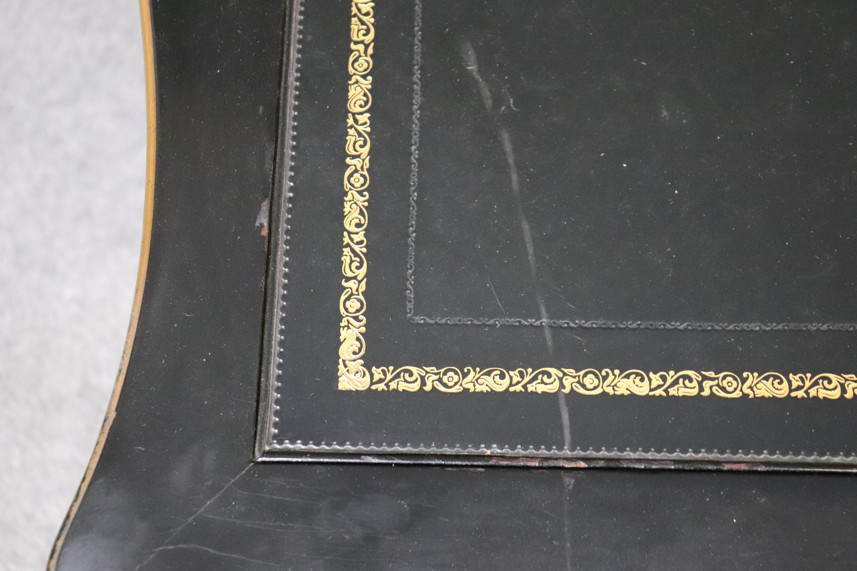 Ebonized and Gilded Chinoiserie Karges Leather Top Writing Executuve Desk For Sale 7