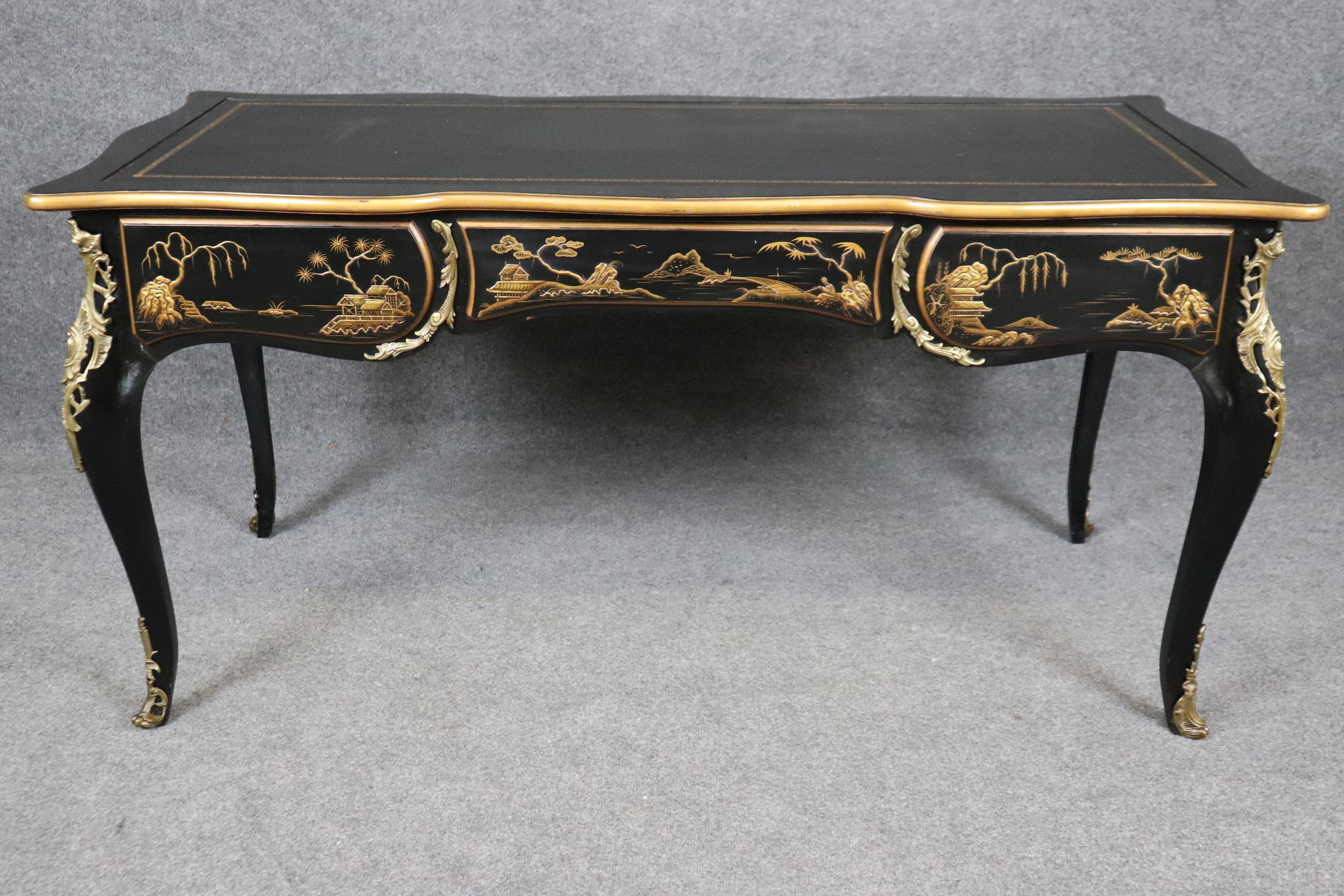Mid-20th Century Ebonized and Gilded Chinoiserie Karges Leather Top Writing Executuve Desk For Sale