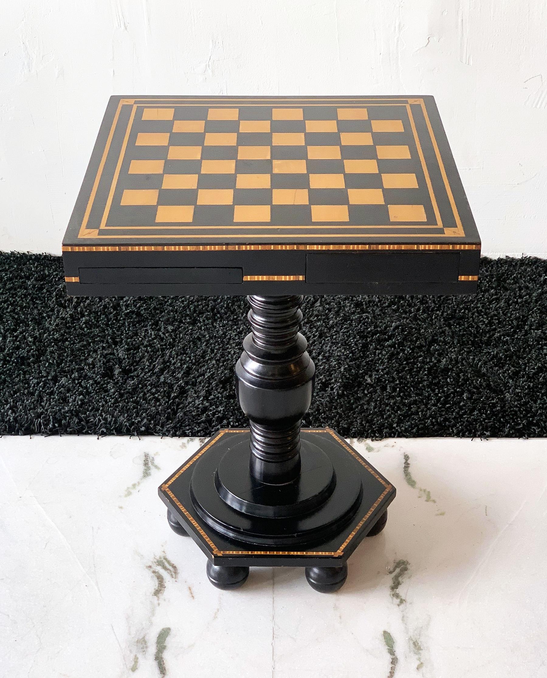 Ebonized and Inlaid Art Deco Game Table with Chess Pieces In Good Condition In Culver City, CA