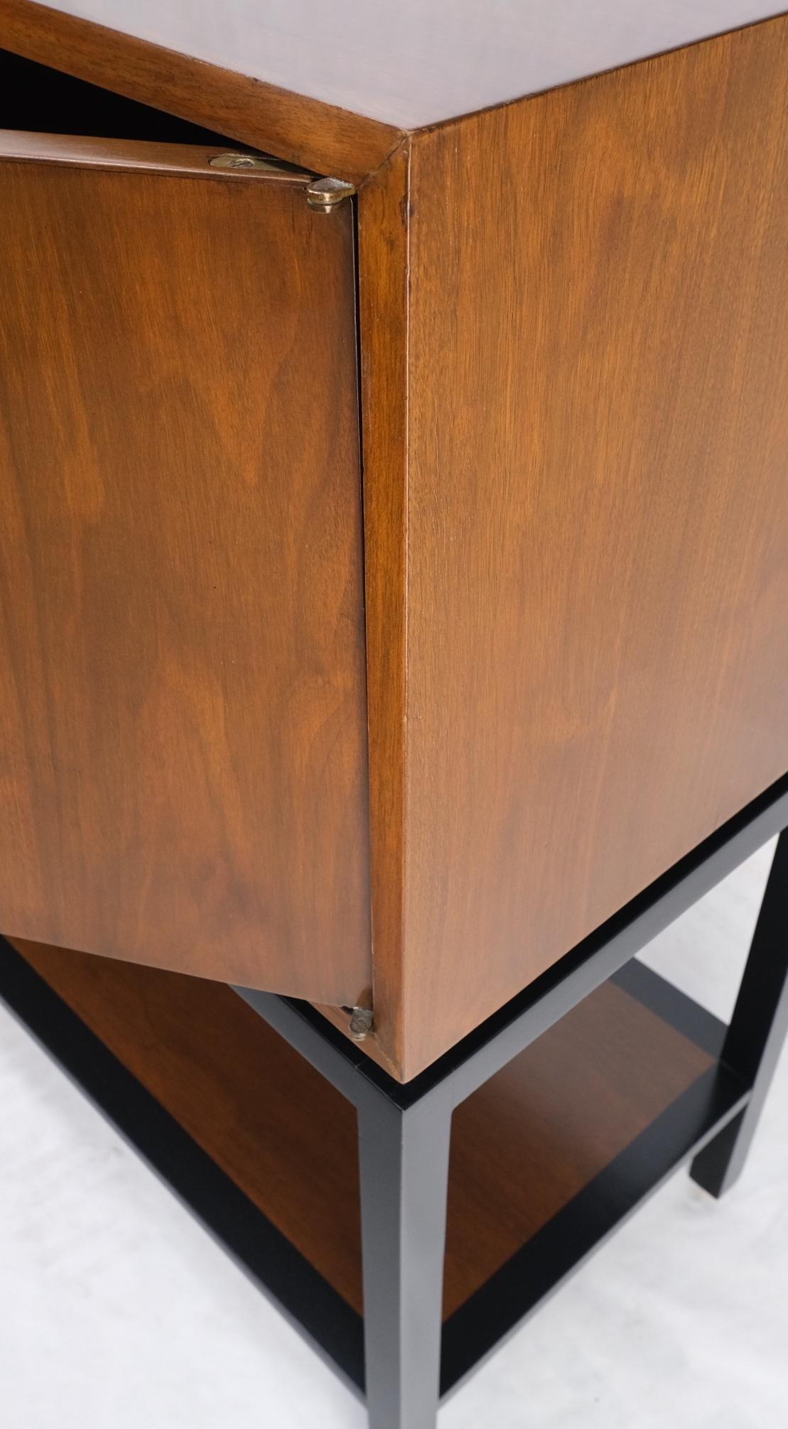 Ebonized Base Walnut Three Doors Mid-Century Modern Credenza Console Cabinet For Sale 1