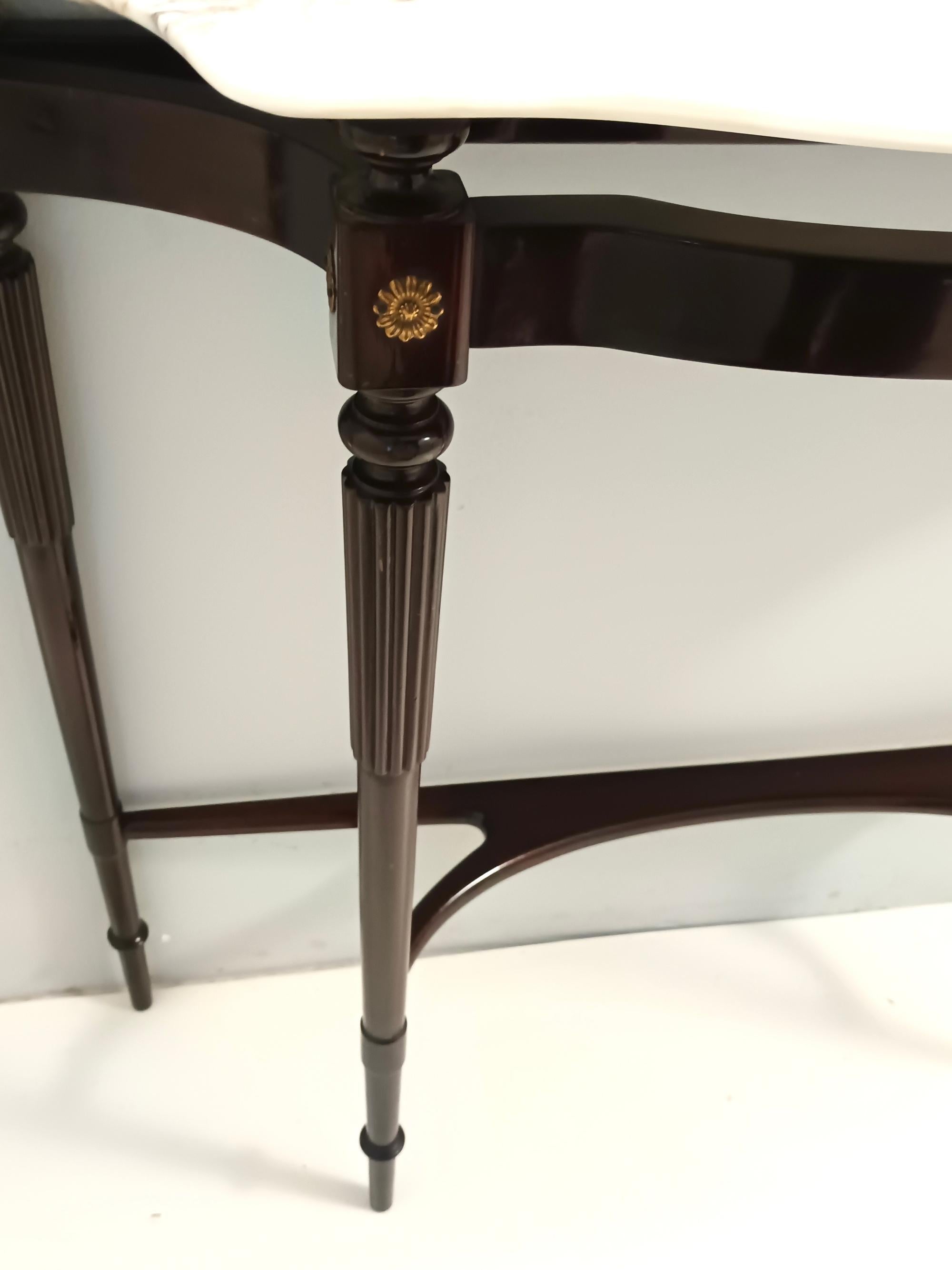 Konsolentisch aus ebonisierter Buche mit rosa portugiesischer Marmorplatte, Italien im Angebot 3