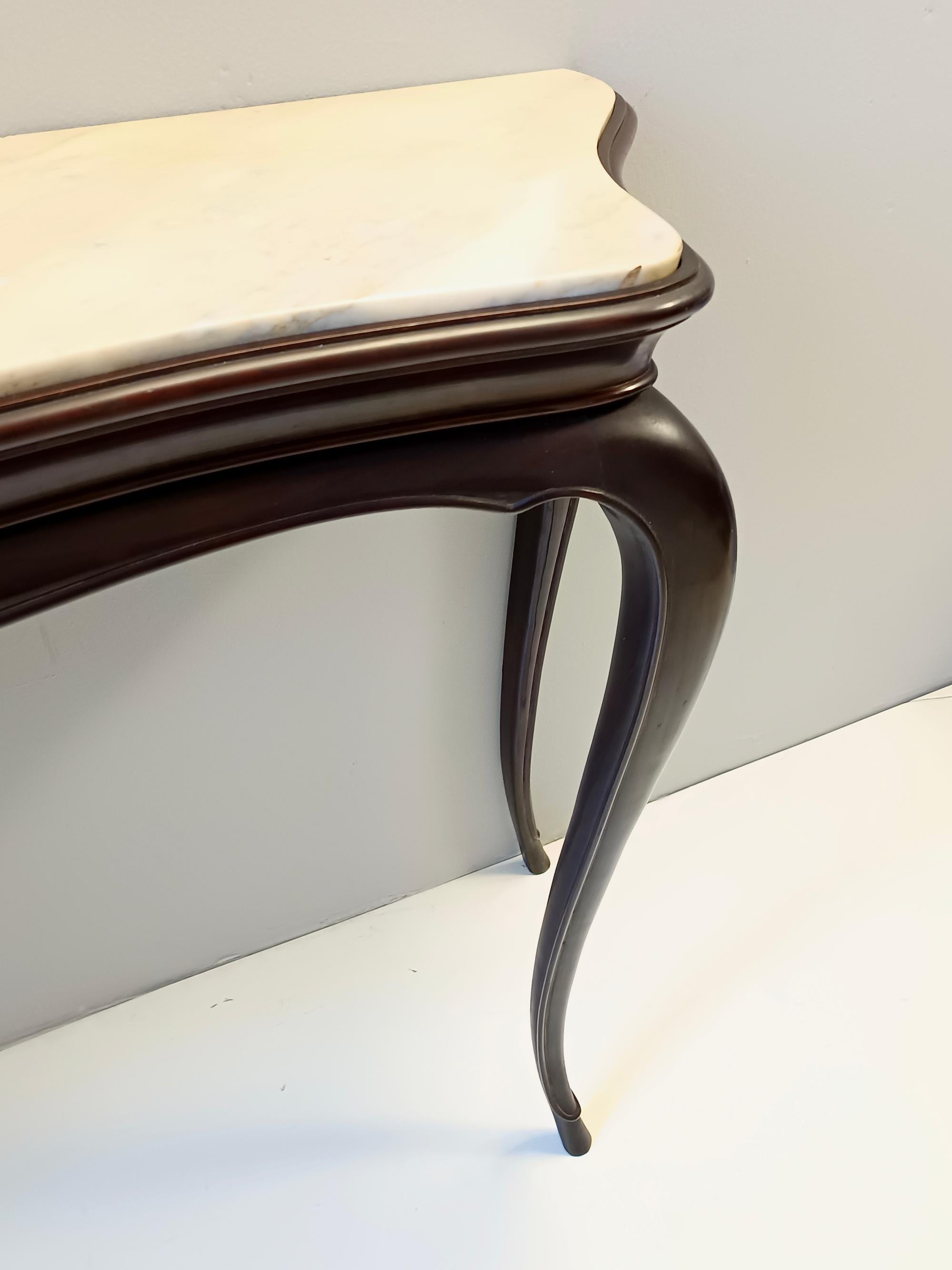Consola de Haya Ebonizada con Tapa de Mármol de Siena Marfil de Osvaldo Borsani, Italia en venta 4