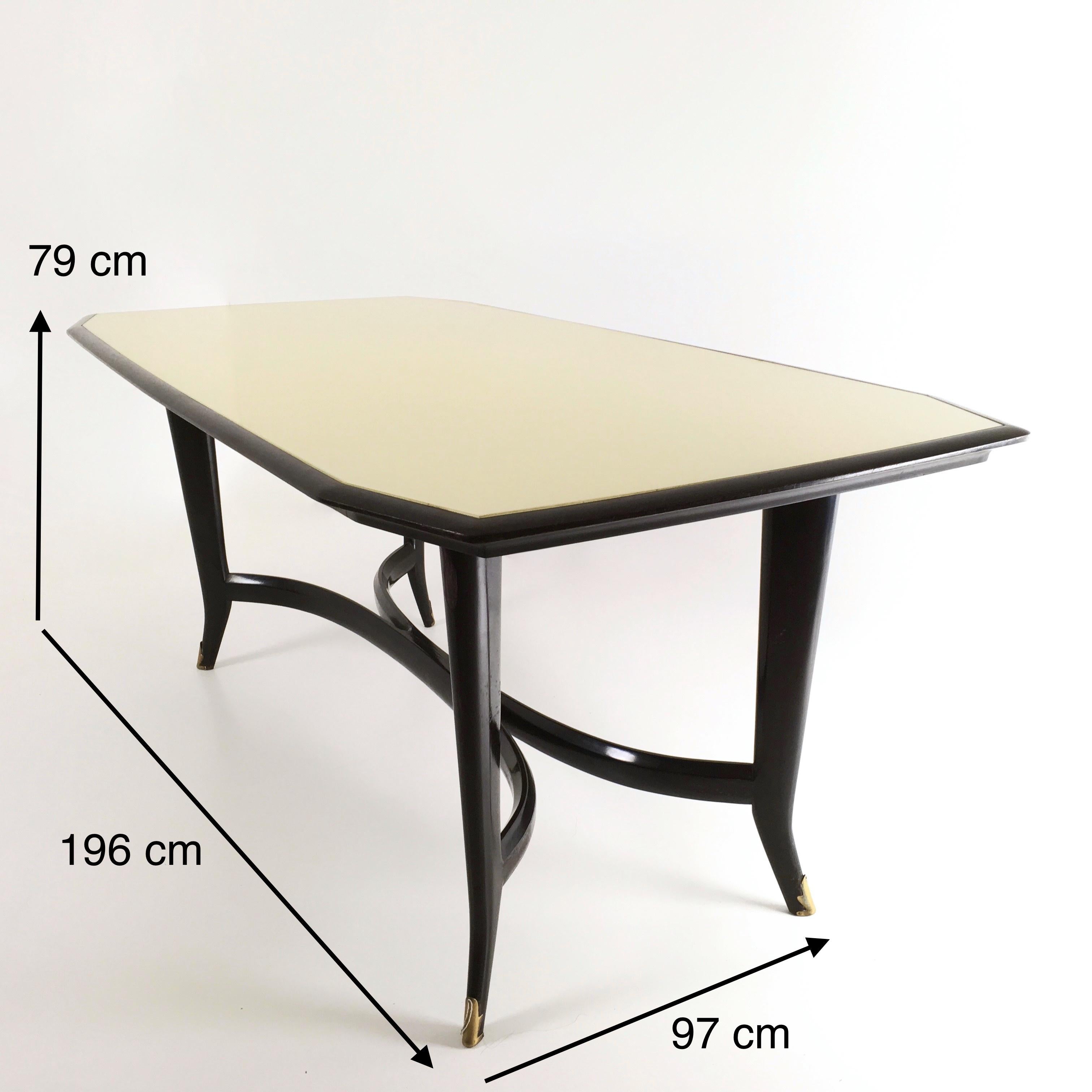 Ebonized Beech Dining Table ascribable to Ulrich with a Glass Top, Italy In Excellent Condition In Bresso, Lombardy