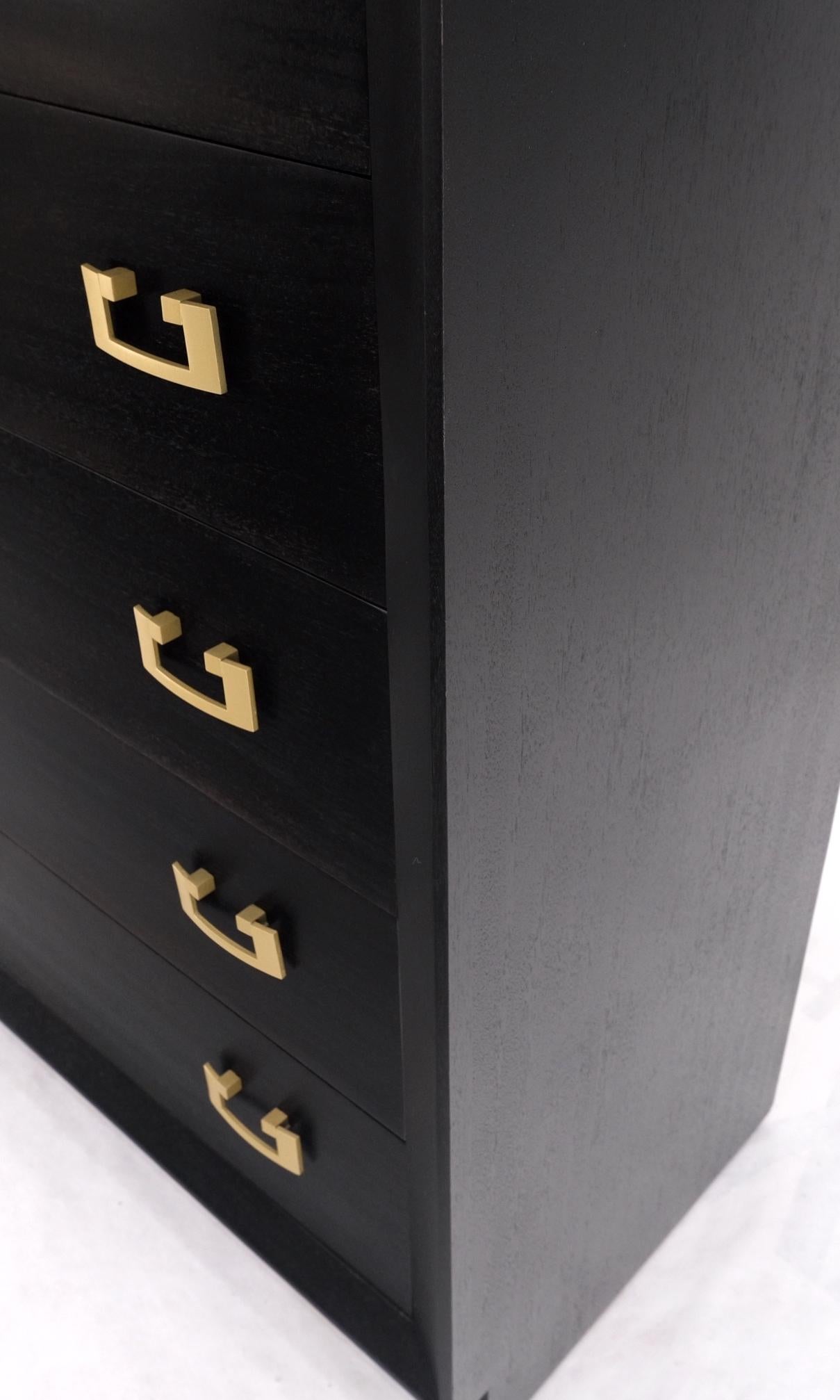 Ebonized Black Lacquer Mahogany Tall 5 Drawers Dresser Gold Bracket Pulls MNT In Excellent Condition For Sale In Rockaway, NJ