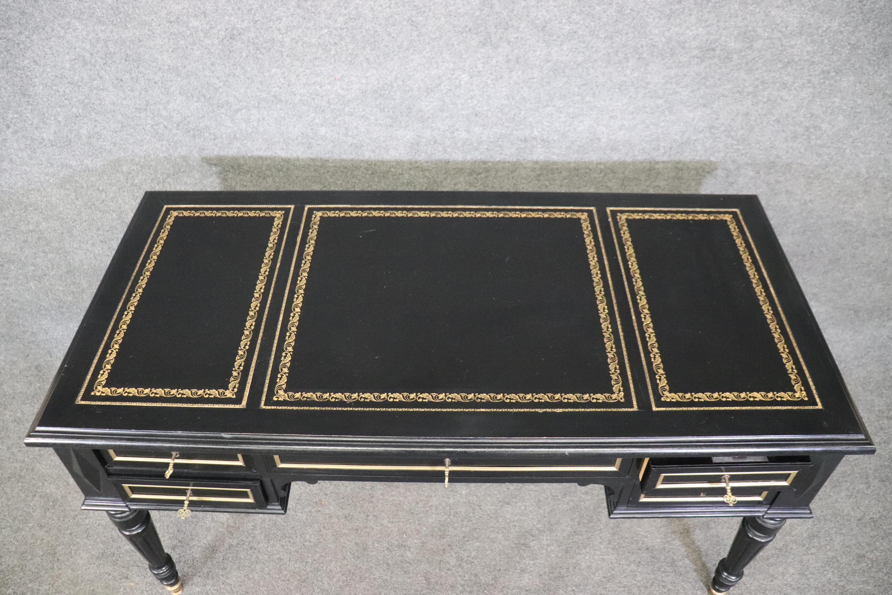Ebonized Brass Trimmed French Directoire Style Executive Writinig Desk In Good Condition For Sale In Swedesboro, NJ