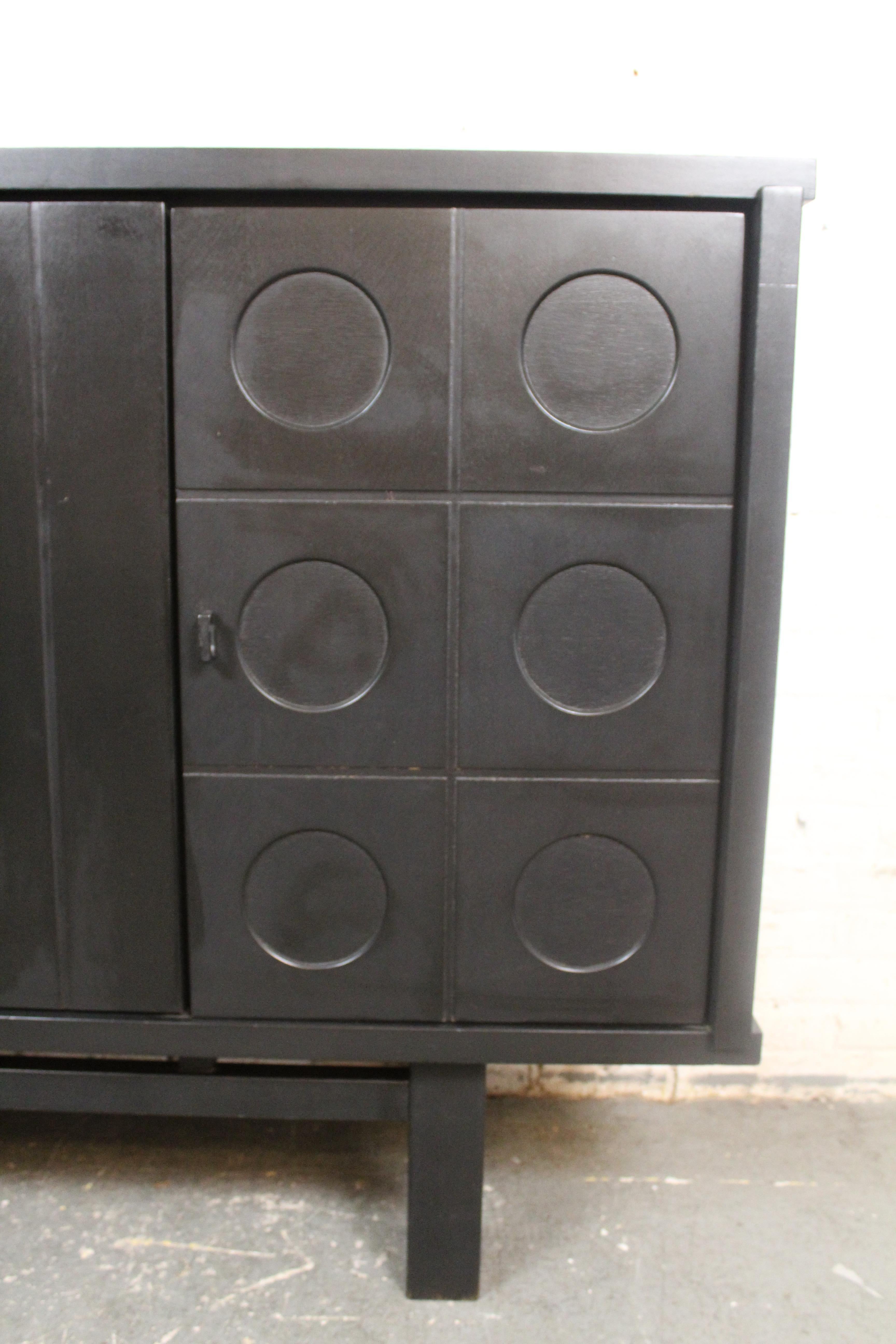 Brutalistischer Schrank aus Ebenholz von De Coene Frères aus Belgien im Angebot 7