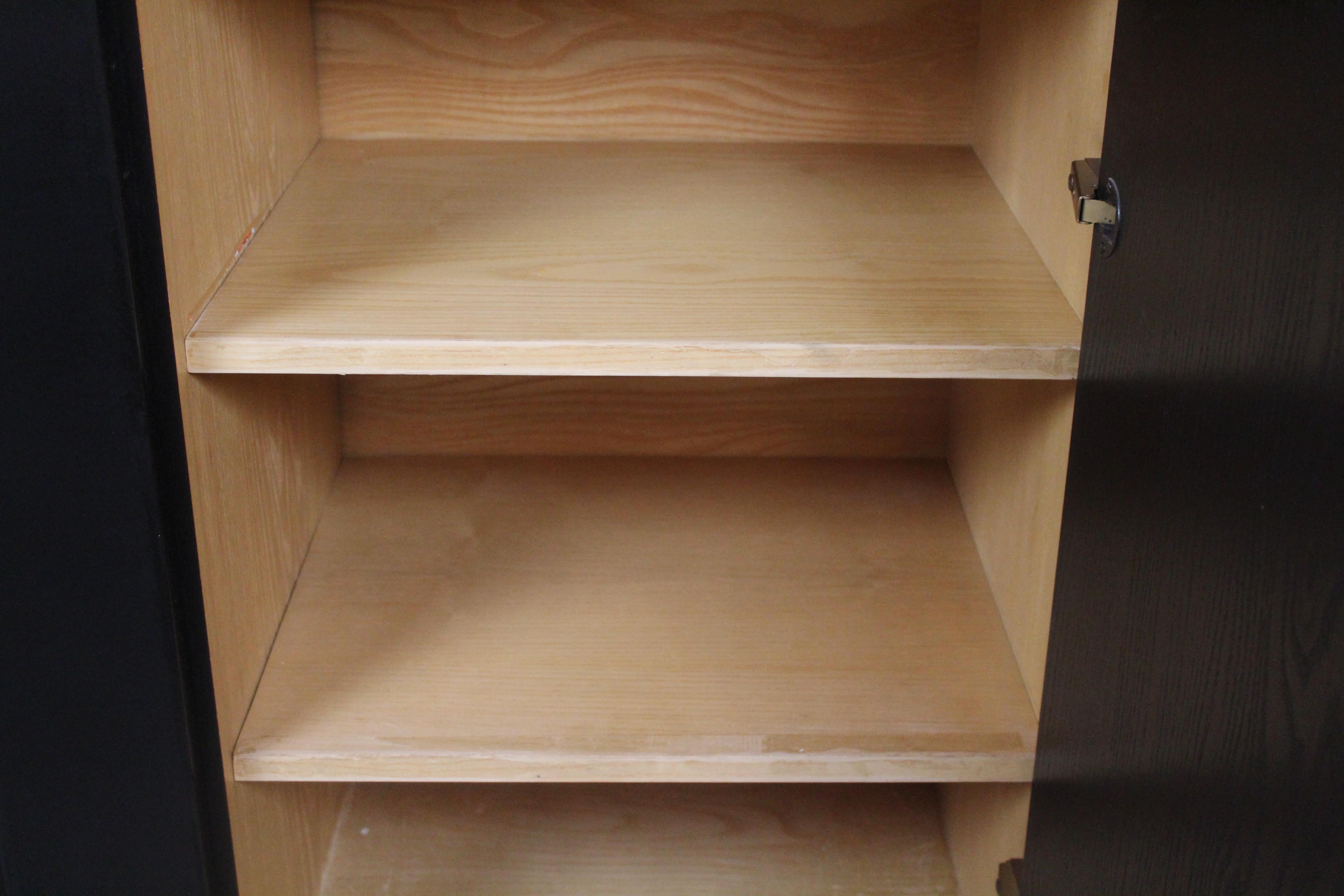 Brutalistischer Schrank aus Ebenholz von De Coene Frères aus Belgien im Angebot 8