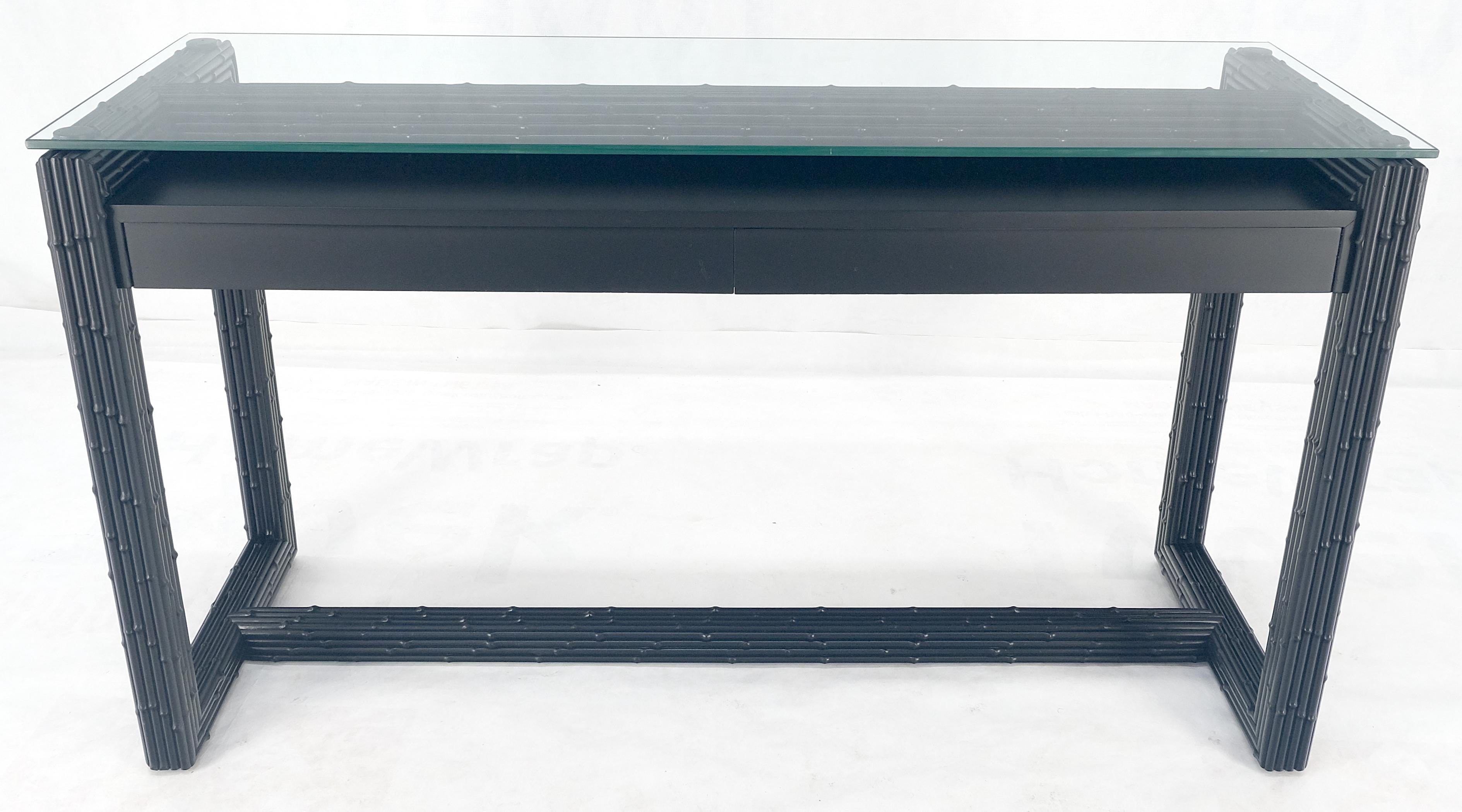 Ebonized Faux Bamboo Reed Two Door Glass Top Console Sofa Table MINT! In Excellent Condition For Sale In Rockaway, NJ