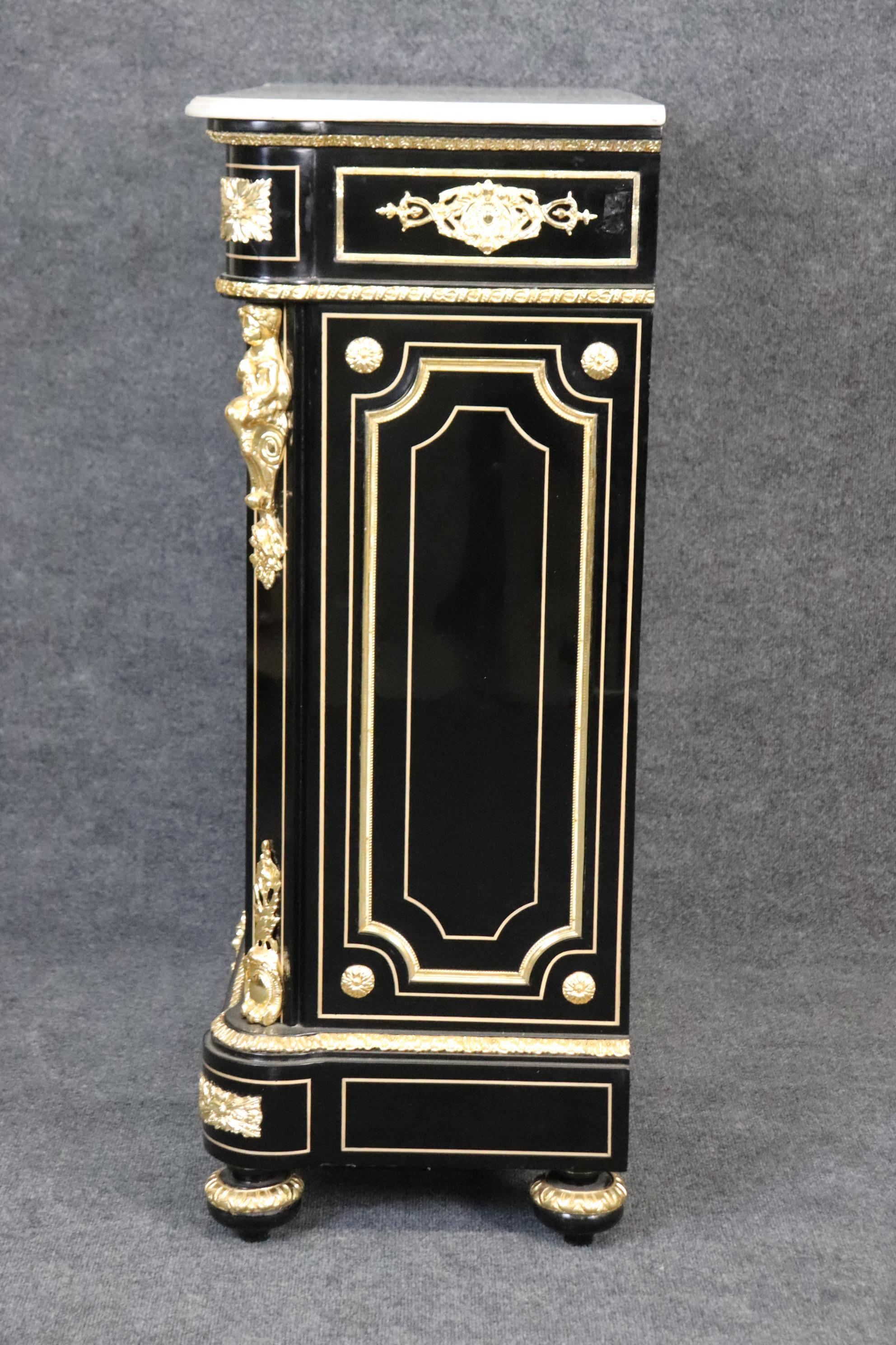 Ebonized Figural Brass Marble Top Napoleonic Side Cabinet Commode In Good Condition For Sale In Swedesboro, NJ
