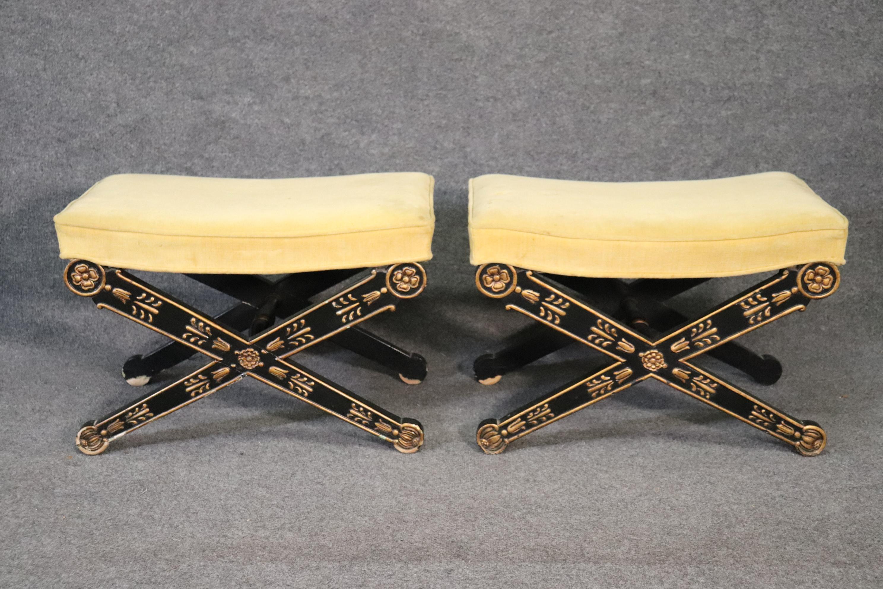 Ebonized Gilded French Directoire Style X Benches Stools Circa 1950 In Good Condition In Swedesboro, NJ