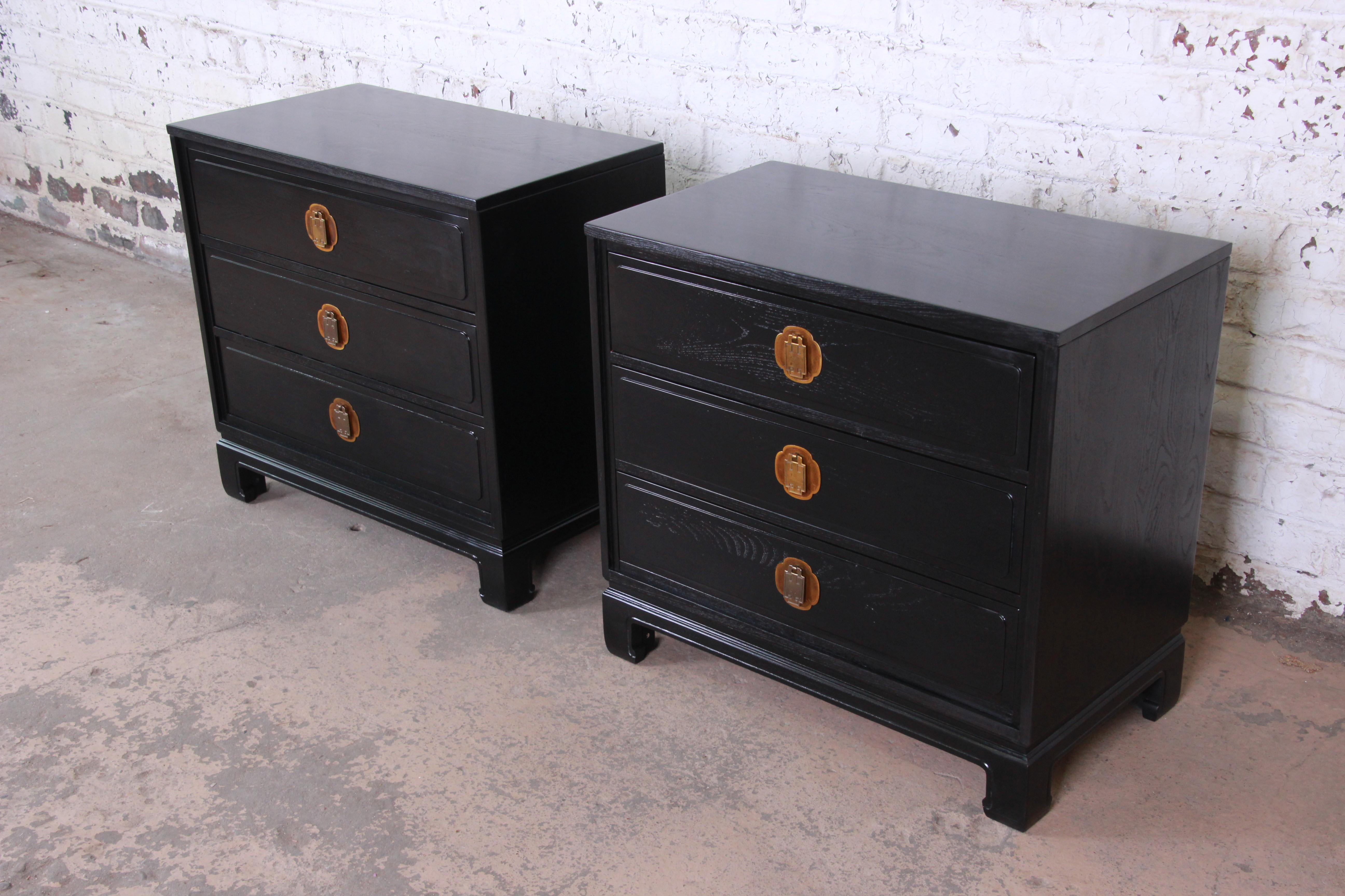 American Ebonized Hollywood Regency Chinoiserie Nightstands or Bachelor Chests, Pair