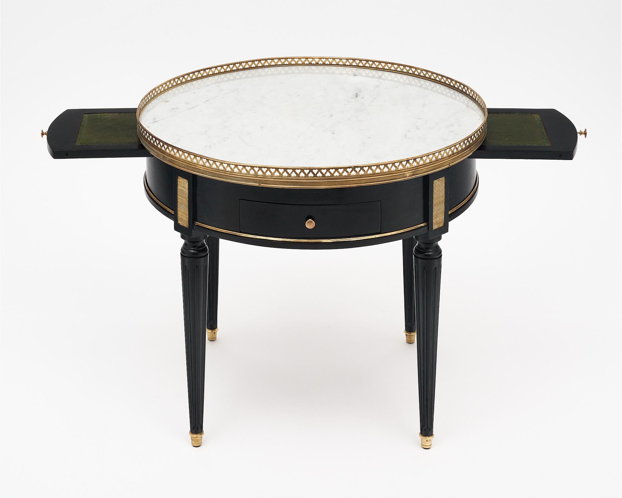 Ebonized Louis XVI “Bouillotte“ Side Table For Sale 3