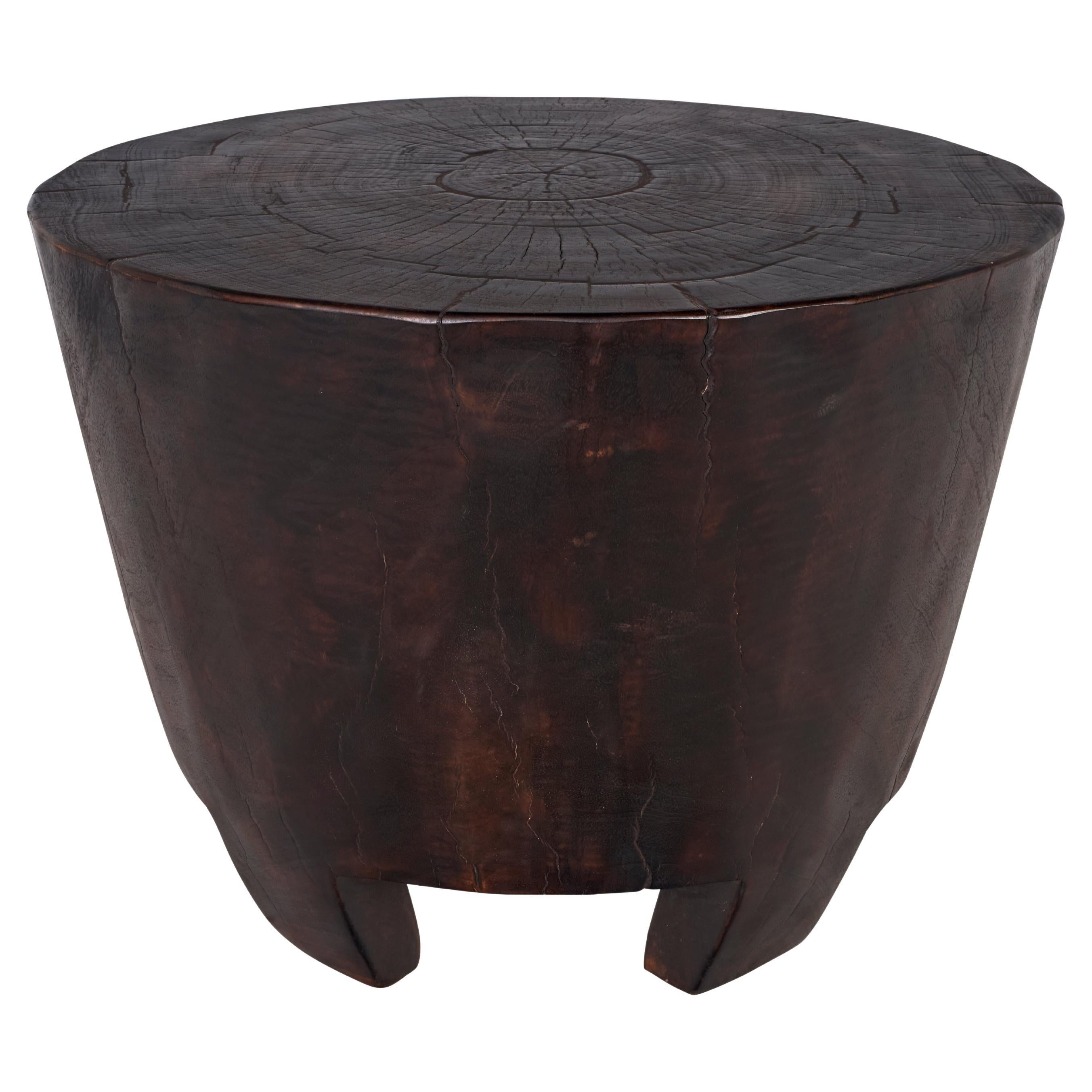 Ebonized Lychee Tapered Footed Size Table