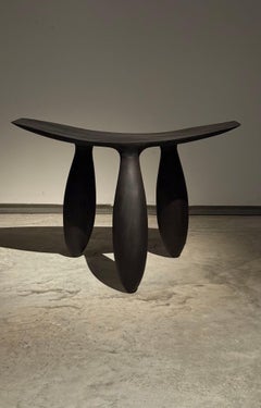 Sgabello in mogano ebanizzato di Michael Wilson