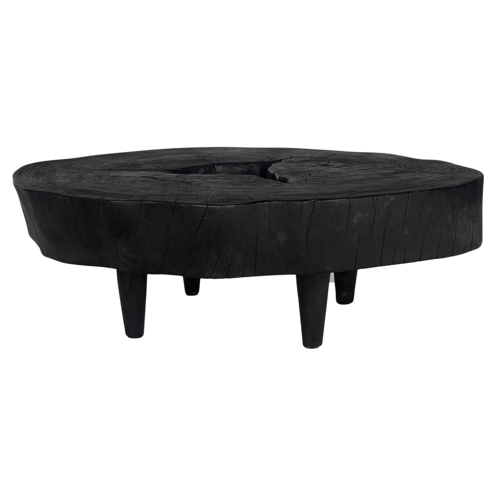 Table basse monumentale en bois de litchi ébonisé