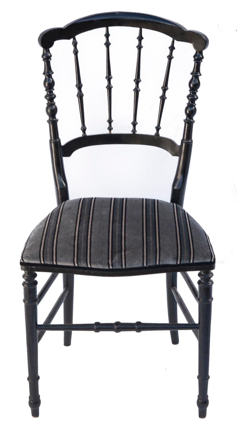 Ebonisierter Napoleon Charivari-Holzstuhl/Sessel mit gestreiftem Samtsitz (19. Jahrhundert) im Angebot