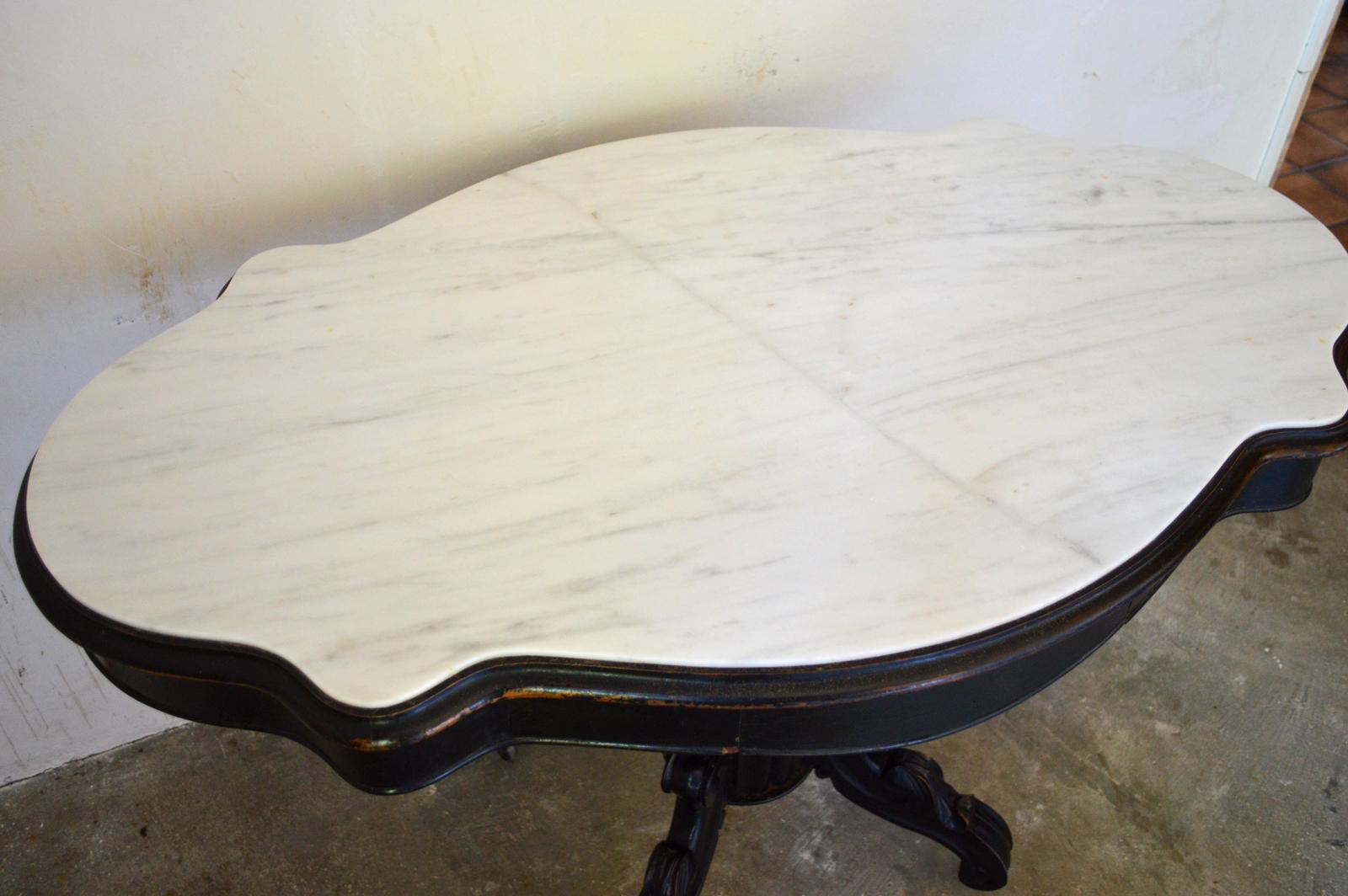 Ebonized Napoleon III Table Gueridon with White Marble Top In Fair Condition In L'Etang, FR