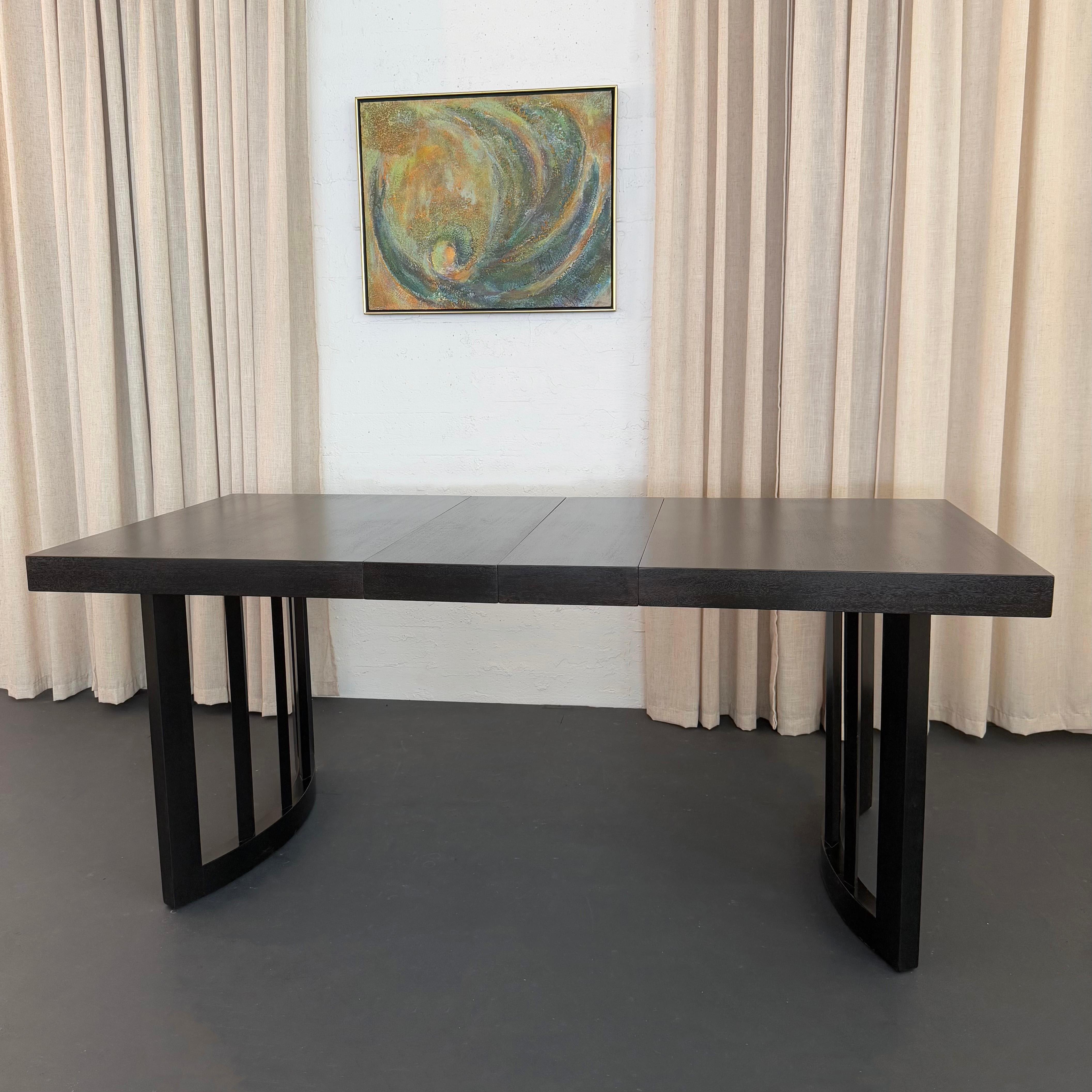 Ebonized Oak Extension Dining Table By Paul Laszlo For Brown Saltman in vendita 2