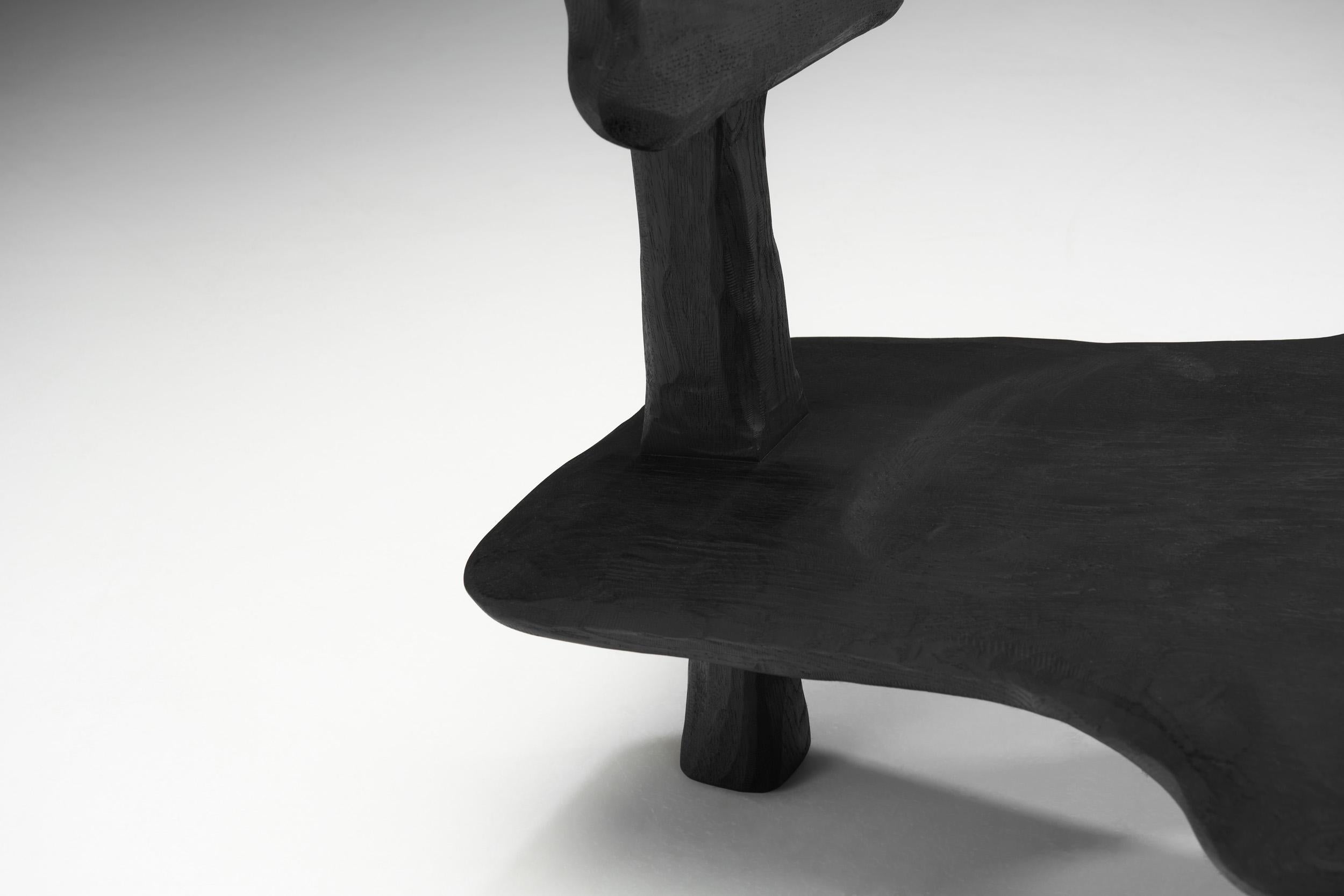 Chaise « P60 L » en chêne ébénisé de Robin Berrewaerts, Belgique 2022 en vente 2