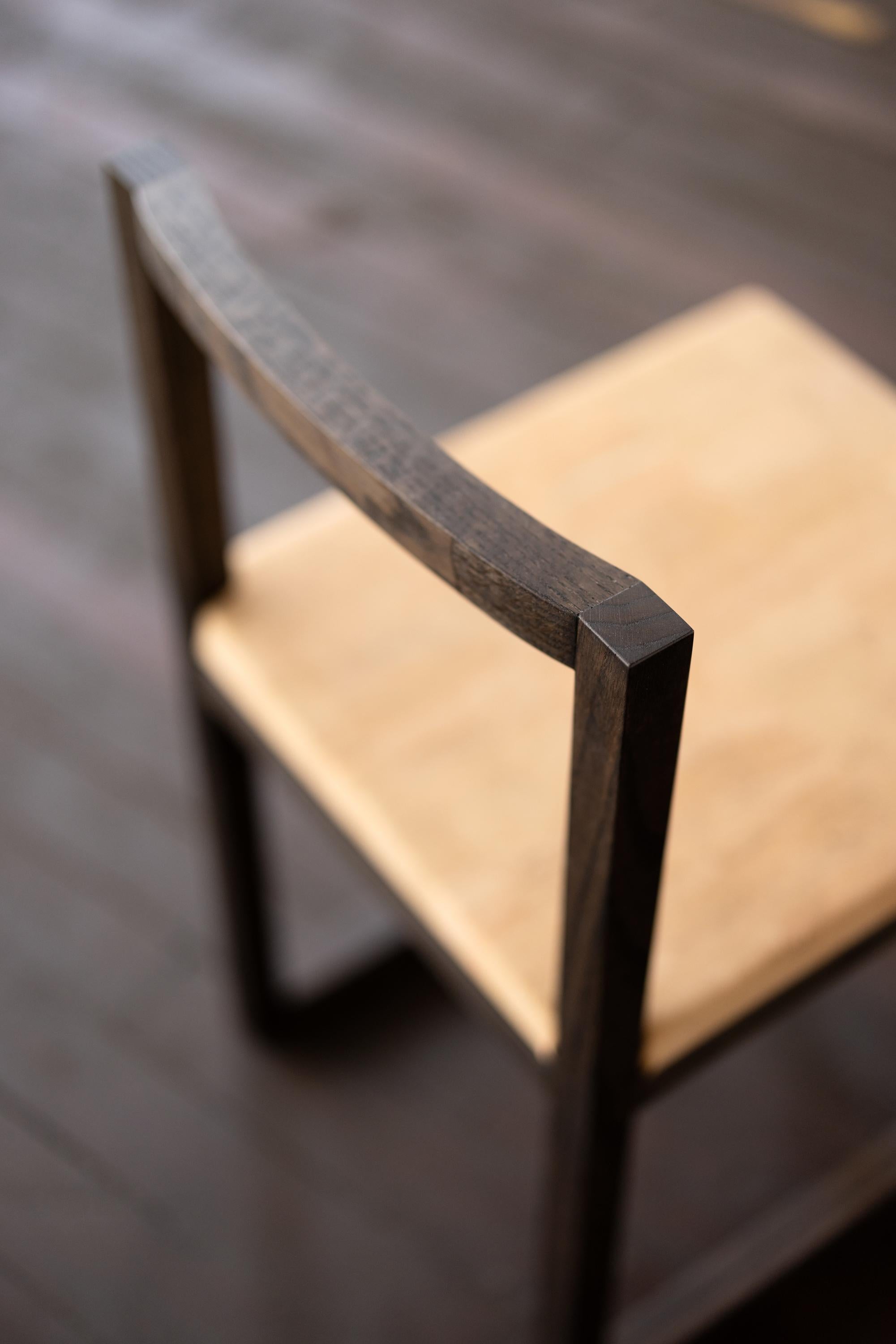 American Craftsman Chaise en bois de chêne ébonisé et en liège Chaise de bureau ou de salle à manger Chaise Porto en vente