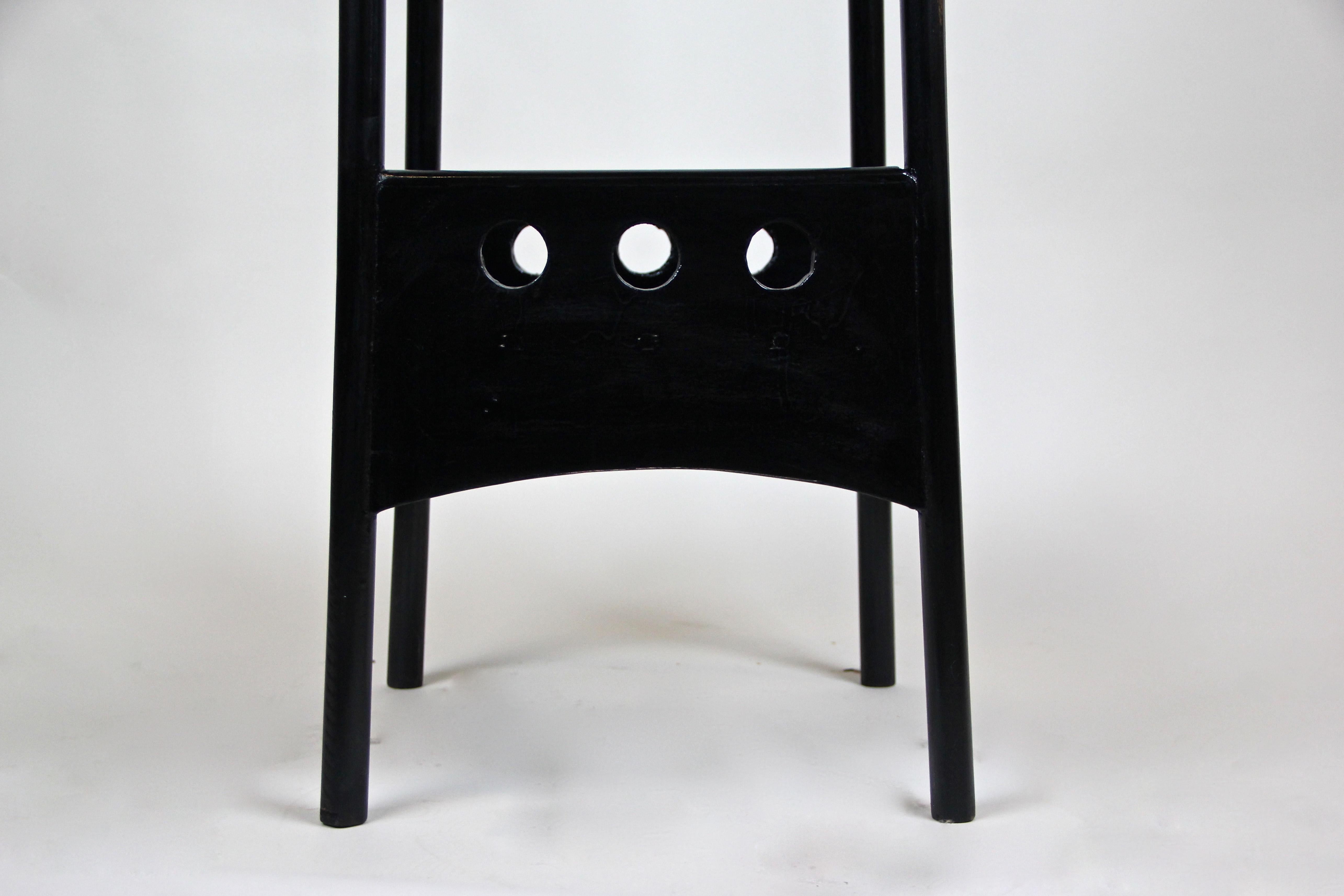 20th Century Ebonized Pedestal by Thonet Mod. Nr. 9522 Art Nouveau, Austria, circa 1906